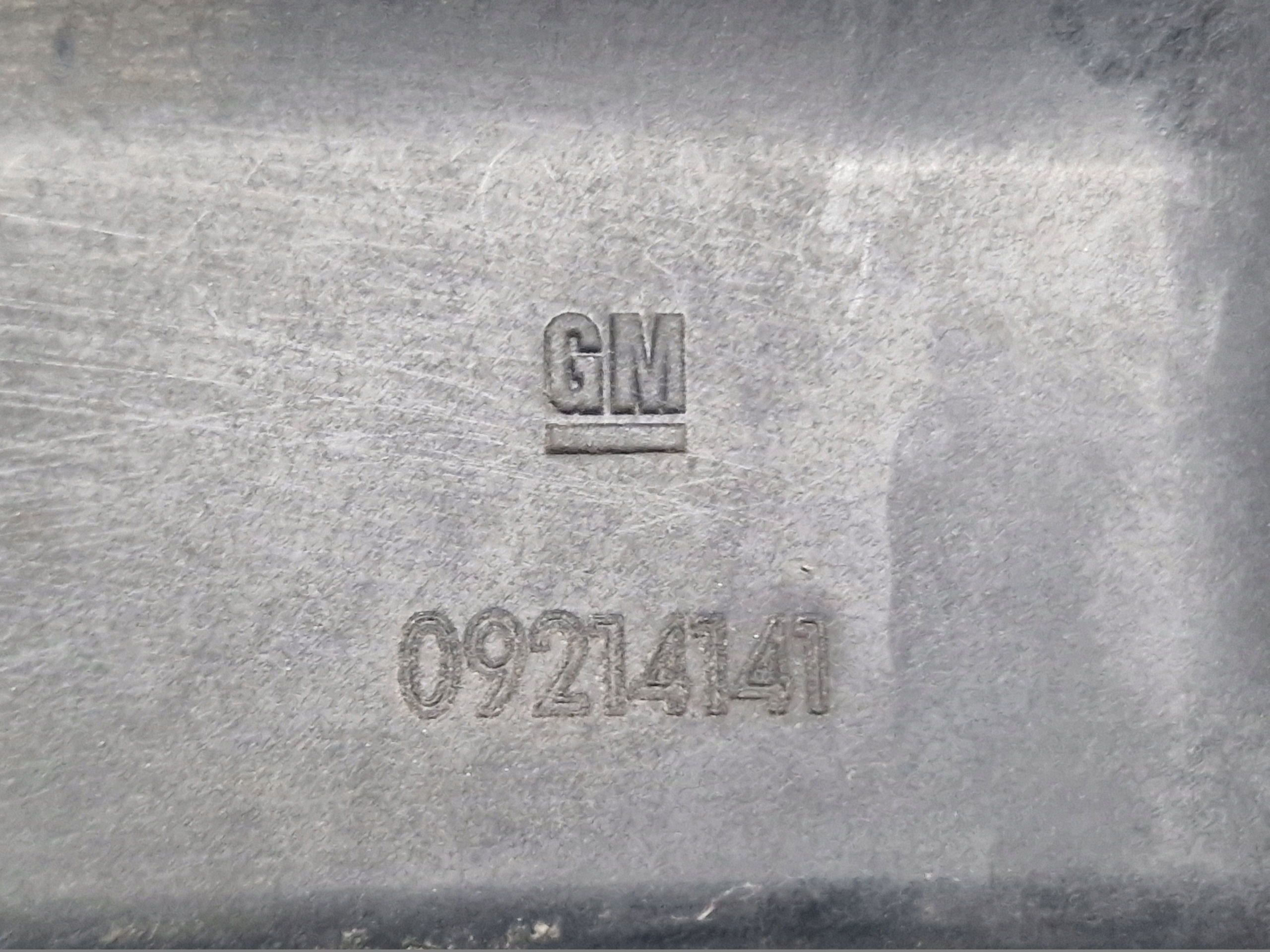 SUZUKI IGNIS Gehäuse filter luft 09214141