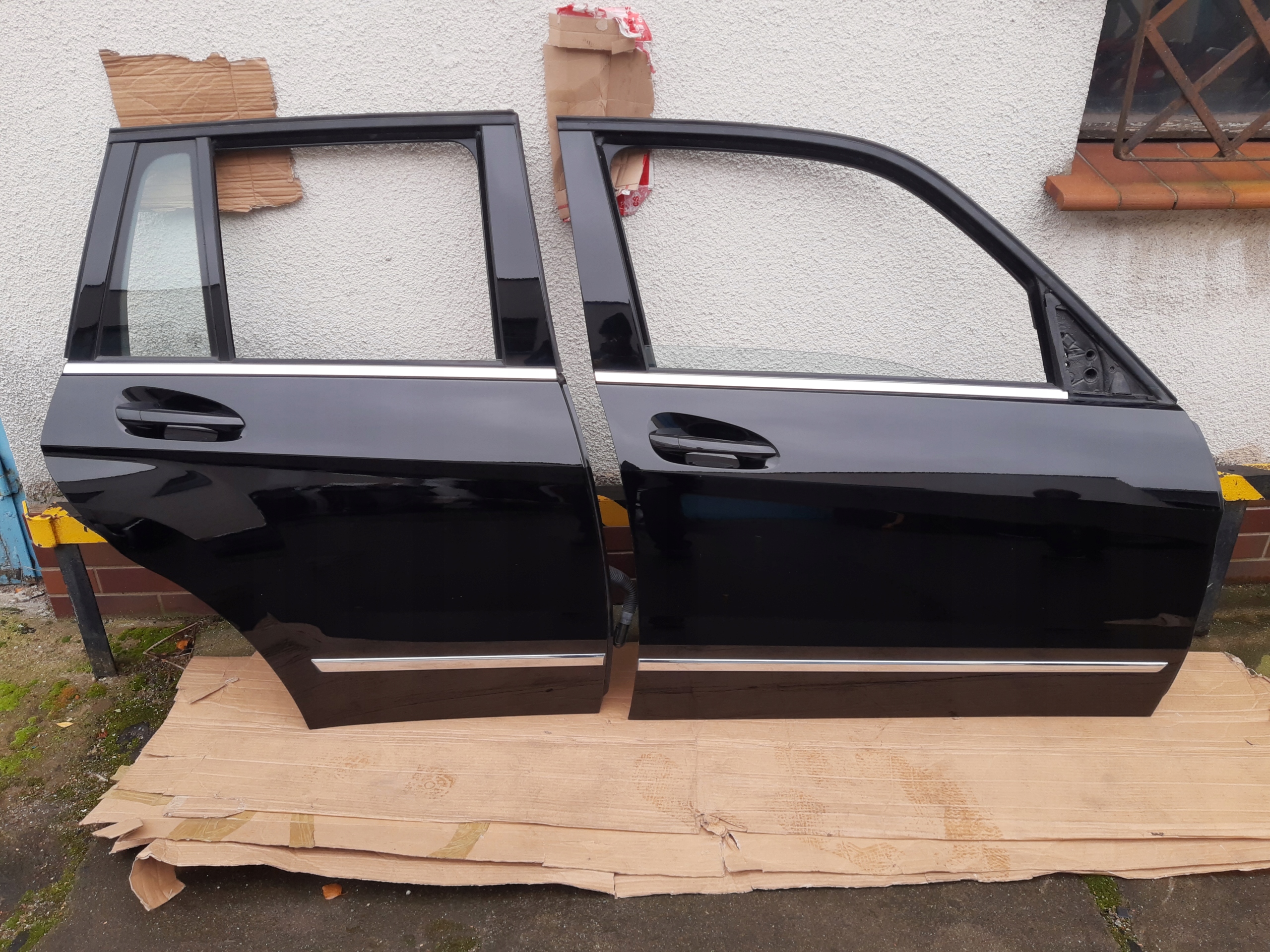 MERCEDES GLK X204 040 ДВЕРИ ПРАВЕ ПЕРЕД+ЗАД.