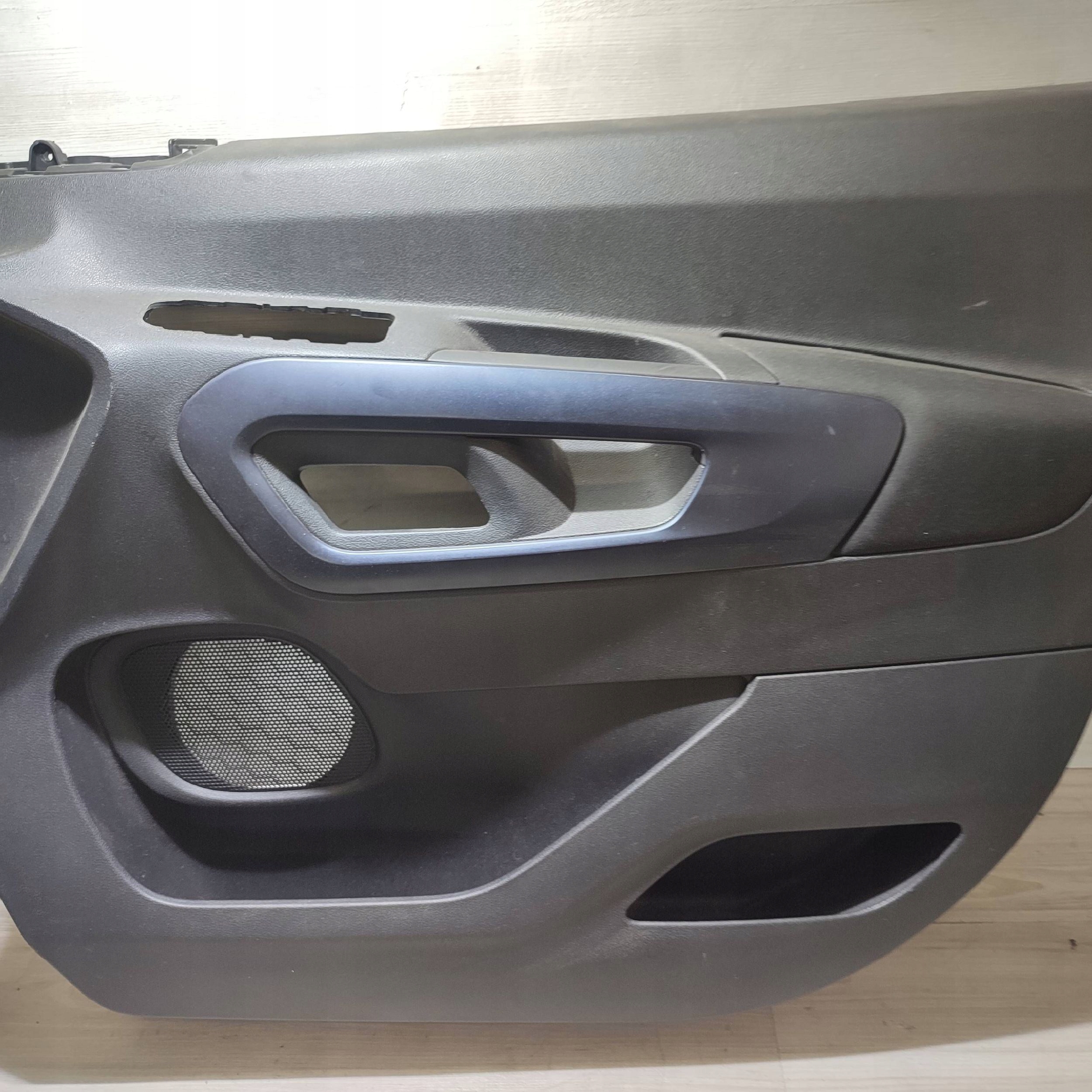 side door przednich front side right Peugeot Rifter 9816791377