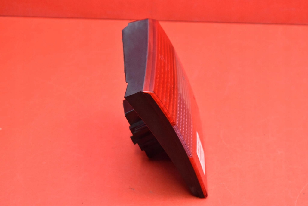 light left rear part rear 3A9945107B VW PASSAT B4 KOMBI 93-97