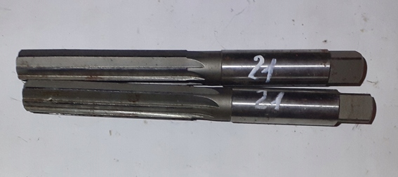 ROZWIERTAK ROZWIERTAKI HSS RĘCZNY 21 H7