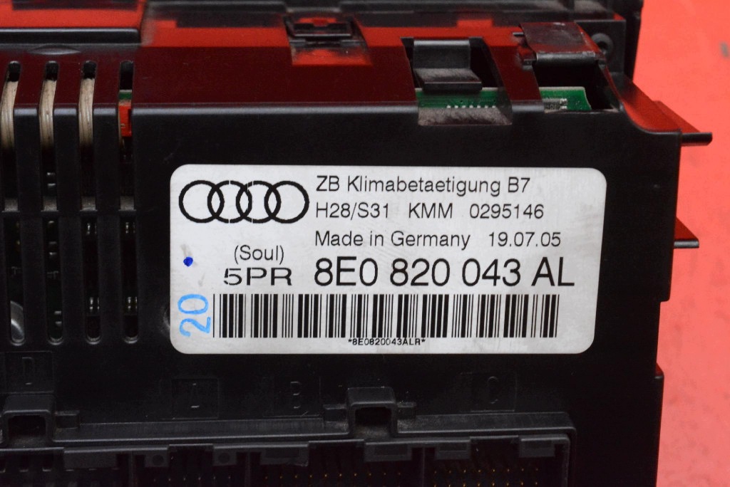 control panel air conditioning devices KLIMY 8E0820043AL AUDI A4 B7 04-08