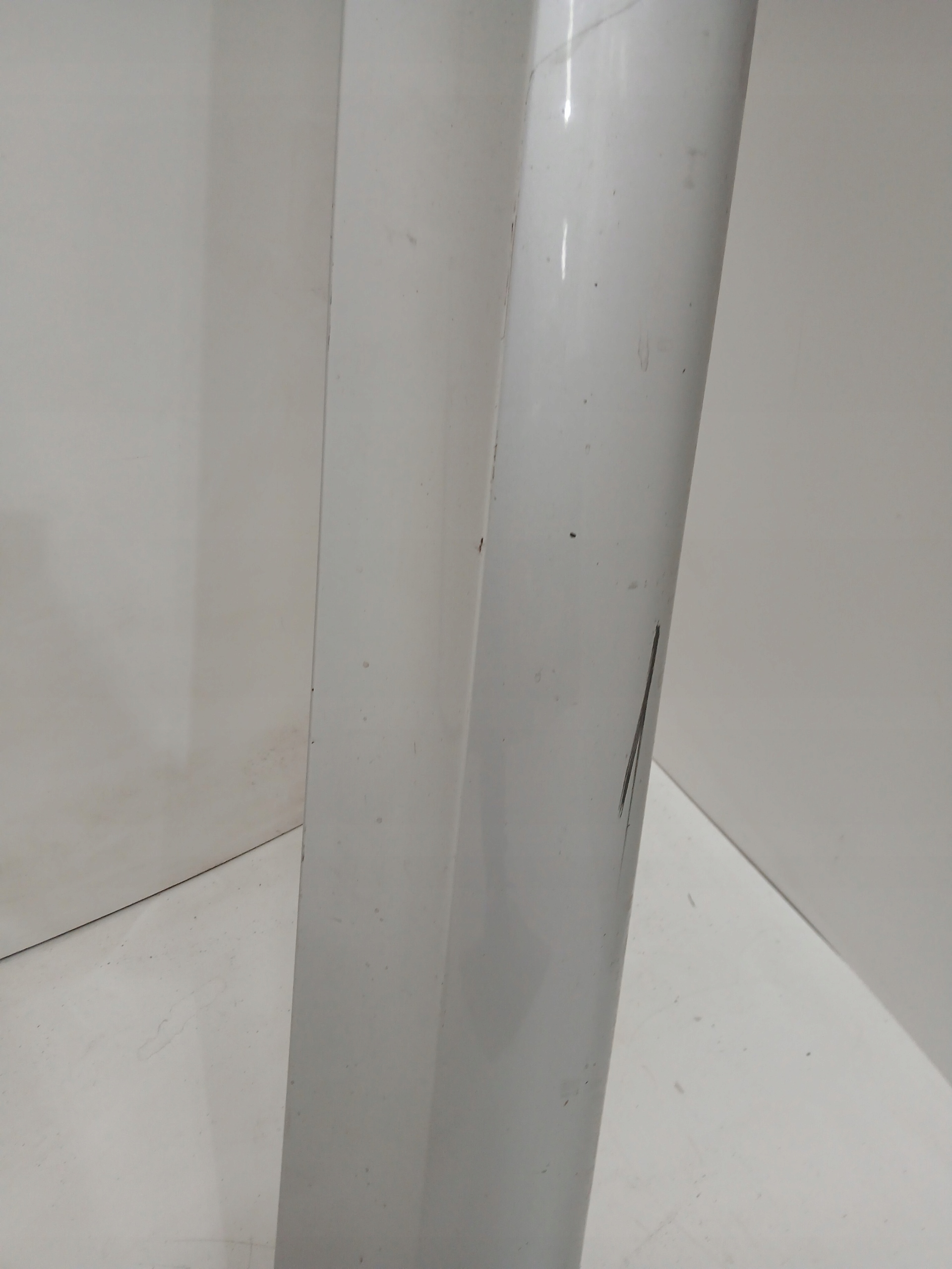 moulding threshold right BMW E90 LIFT TITANSILBER 354/7
