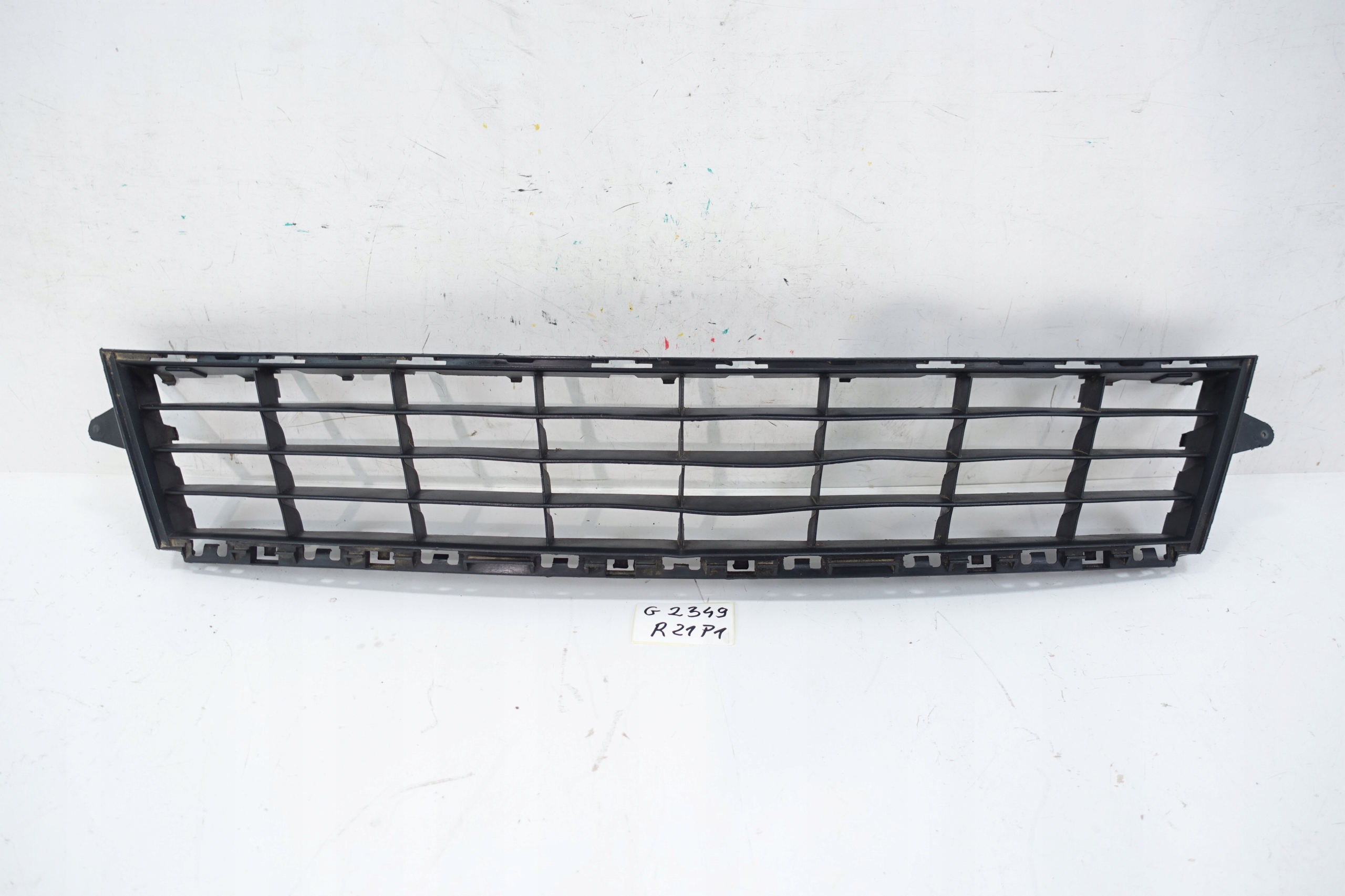 RENAULT CLIO III LIFT 2009- grille grid central of a bumper front P0019389