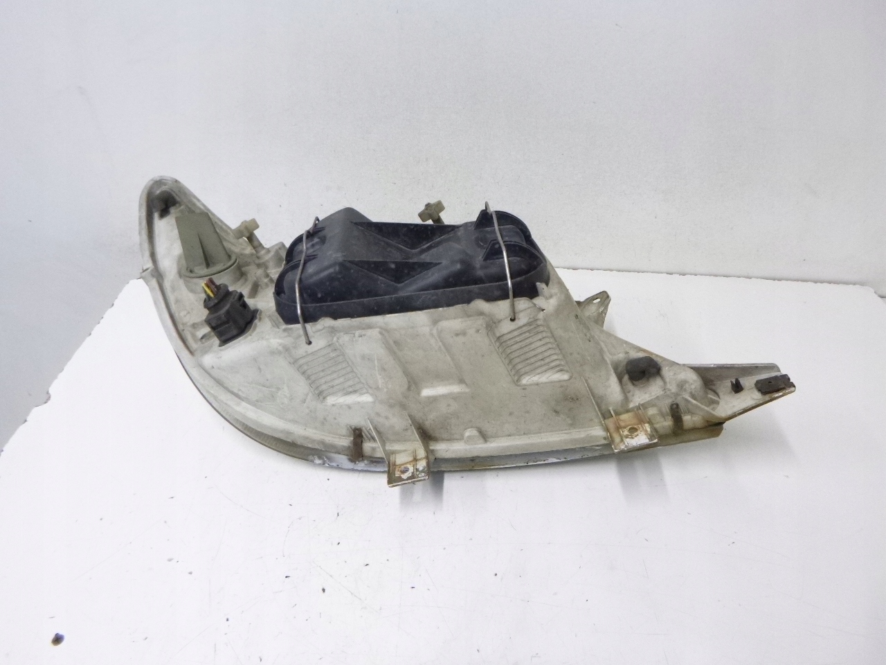 light front Mercedes W903 Sprinter Lift 2003r.