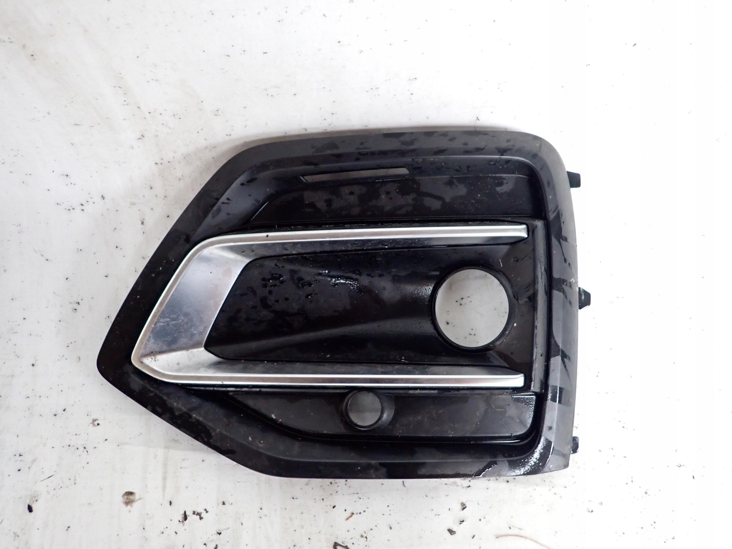 AUDI Q5 II 80A LIFT 20- grid of a bumper front front left 80A807679