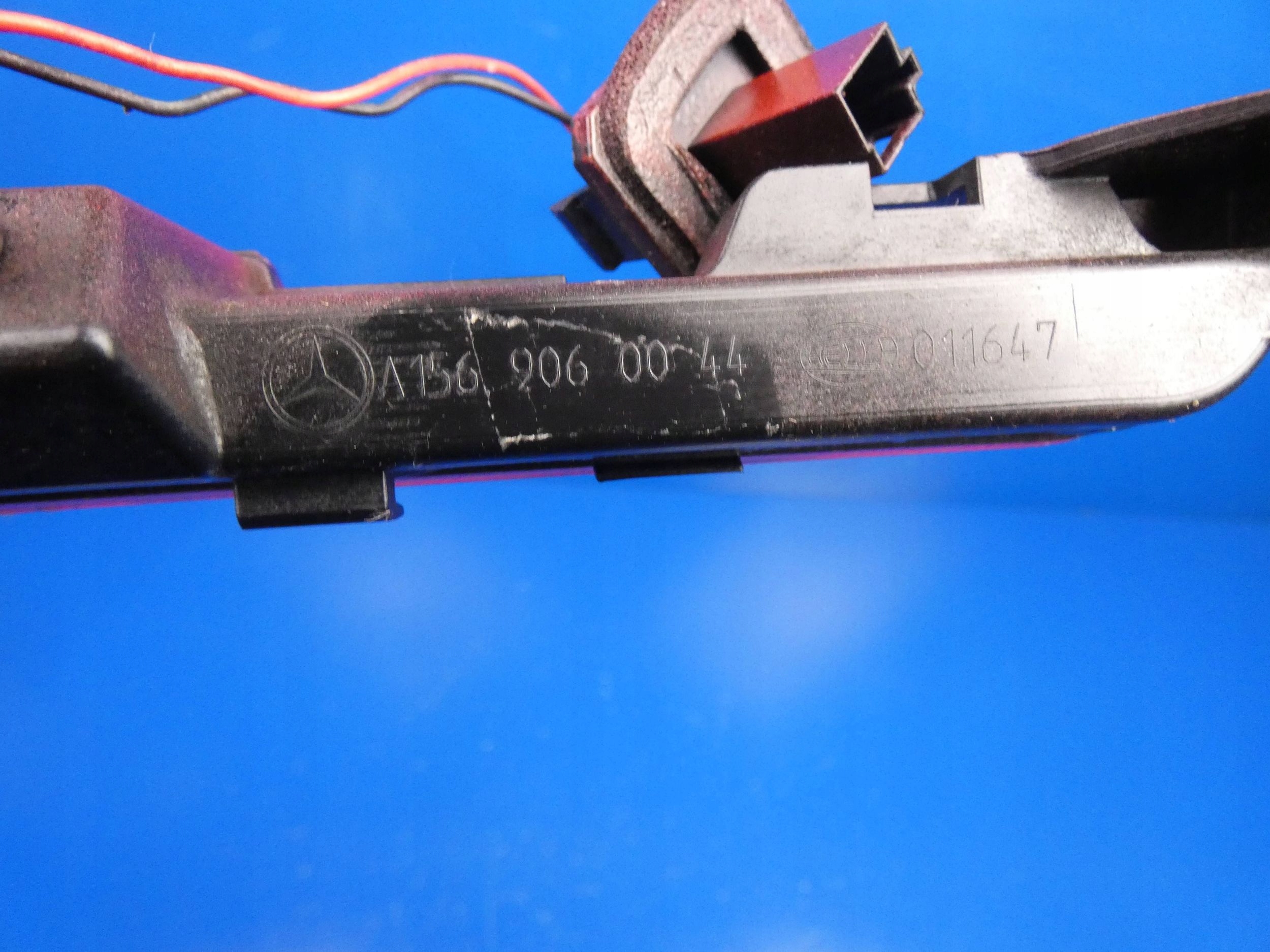 MERCEDES GLA W156 X156 TRZECIE light STOP STOPU