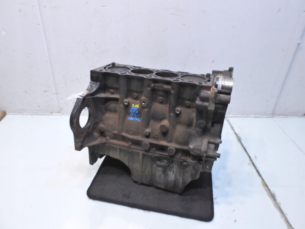 BLOK DÓŁ SILNIKA OPEL ASTRA III H 1.6 16V Z16XEP Producent części Opel OE