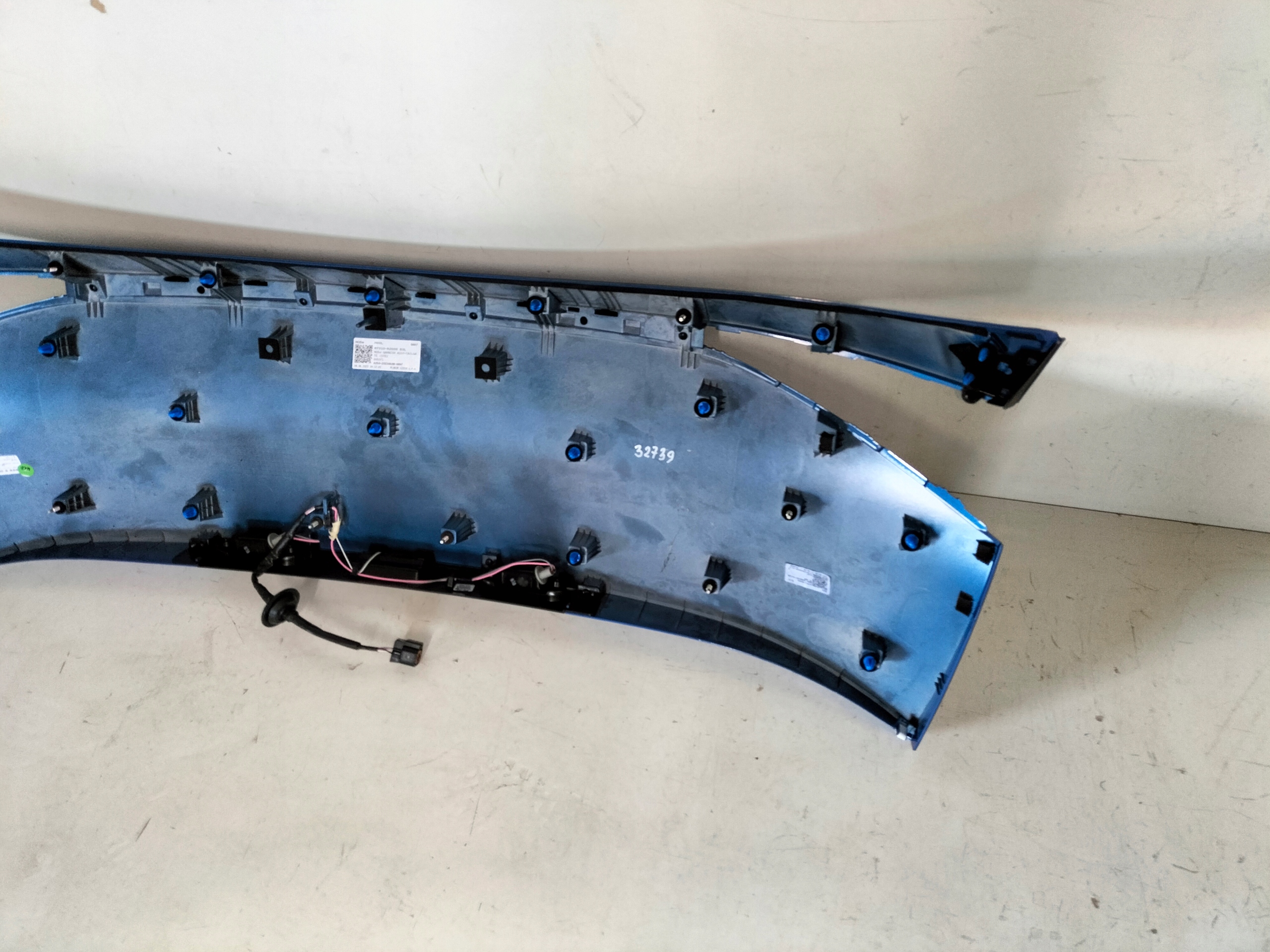 cap cap bonnet rear part KIA SPORTAGE 5 V 21