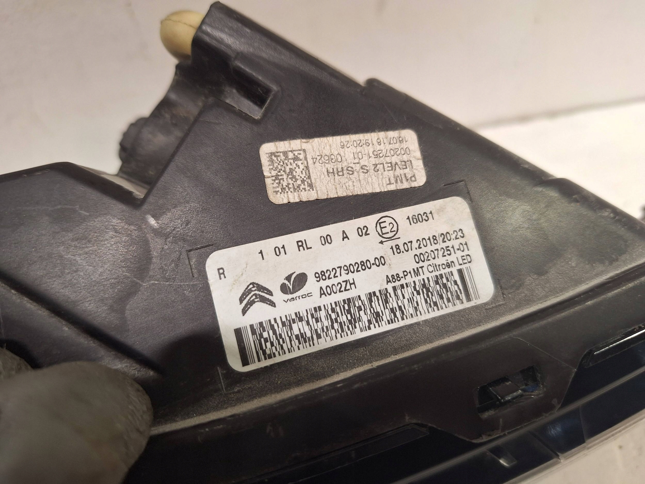 light front right DRL 9822790280 CITROEN C3 AIRCROSS 17