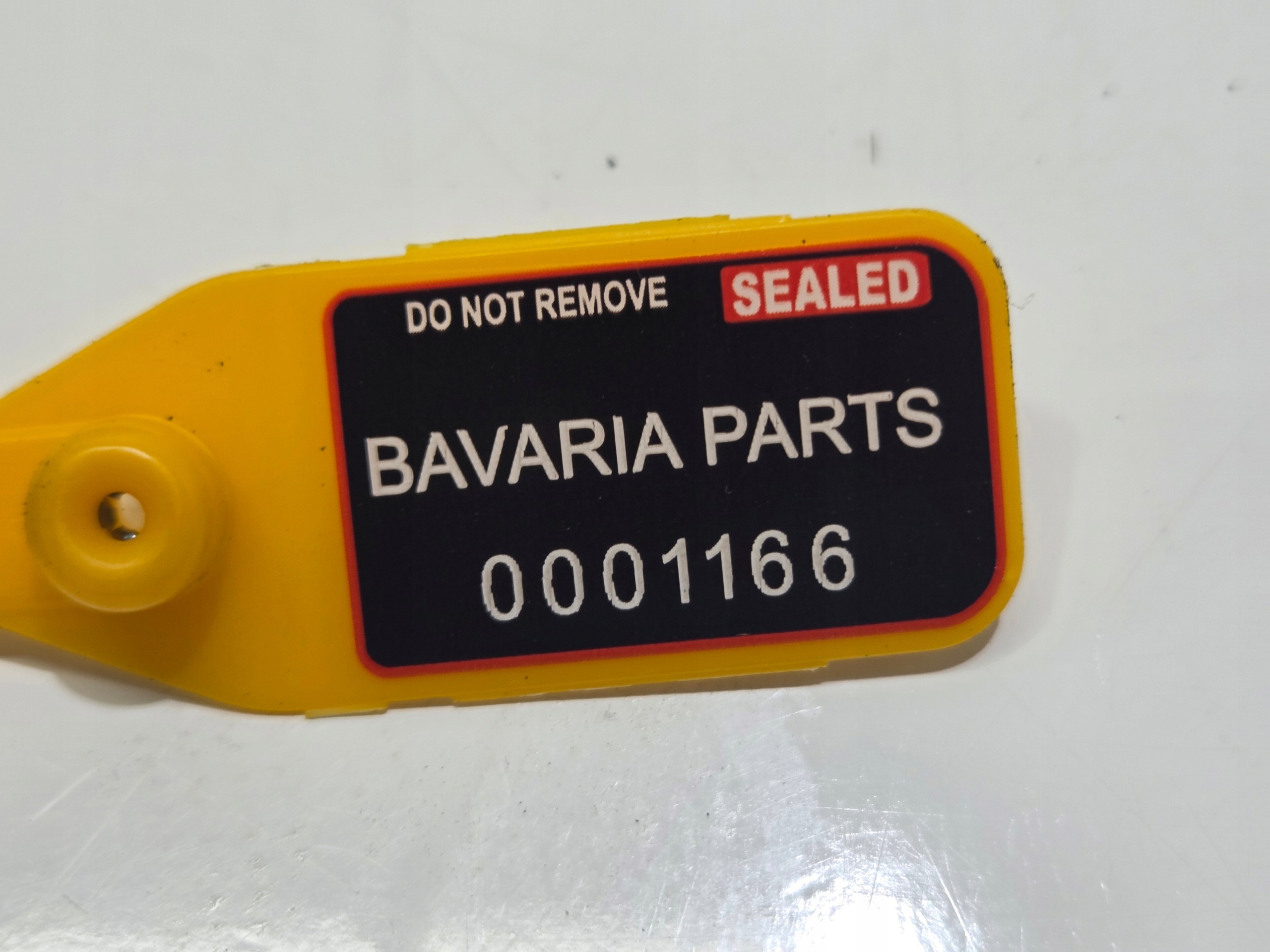 injection pump BMW E60 N47D20C OE 7807495