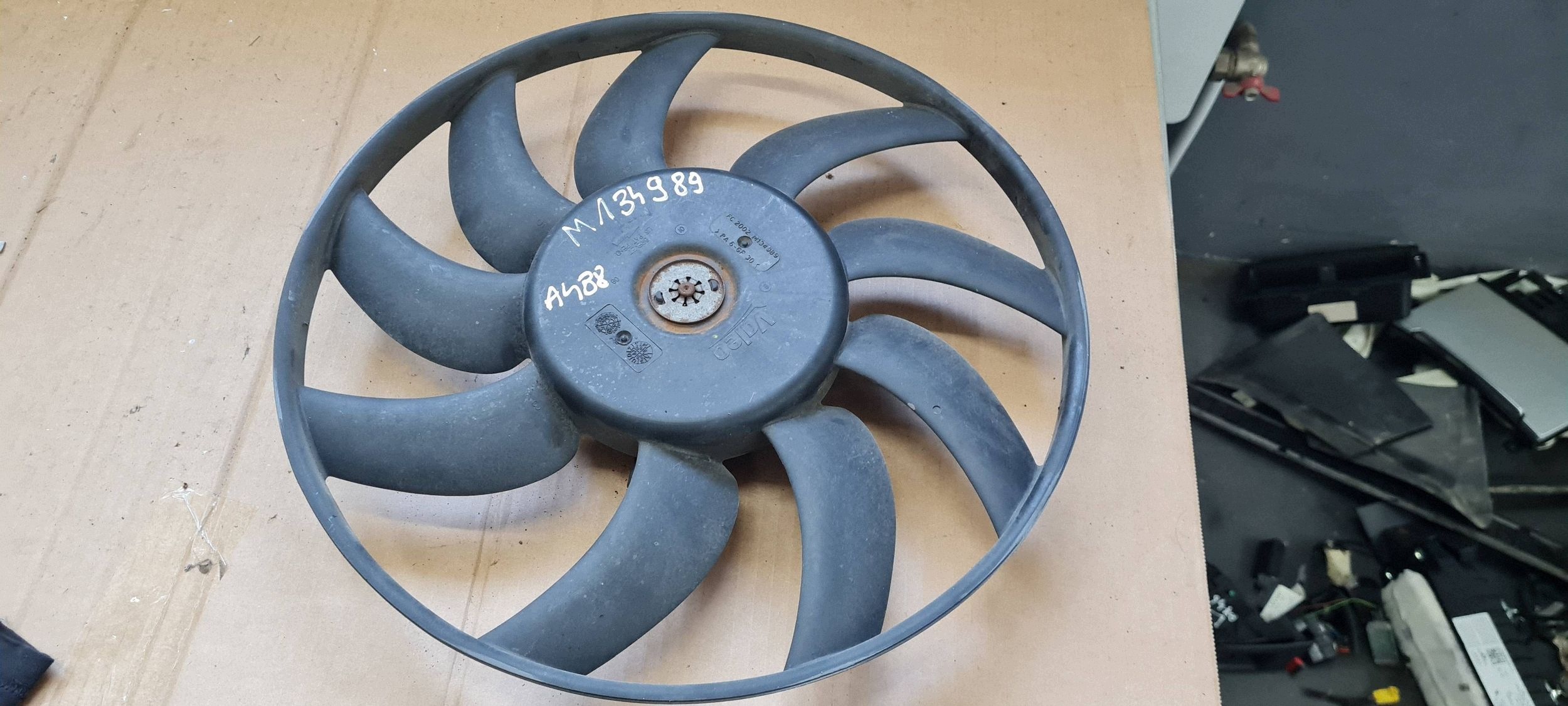 A7 4G ventilátor SMIGLO vrtule M134989 A6 C7 4G A4 B8 A5 Q5 8R