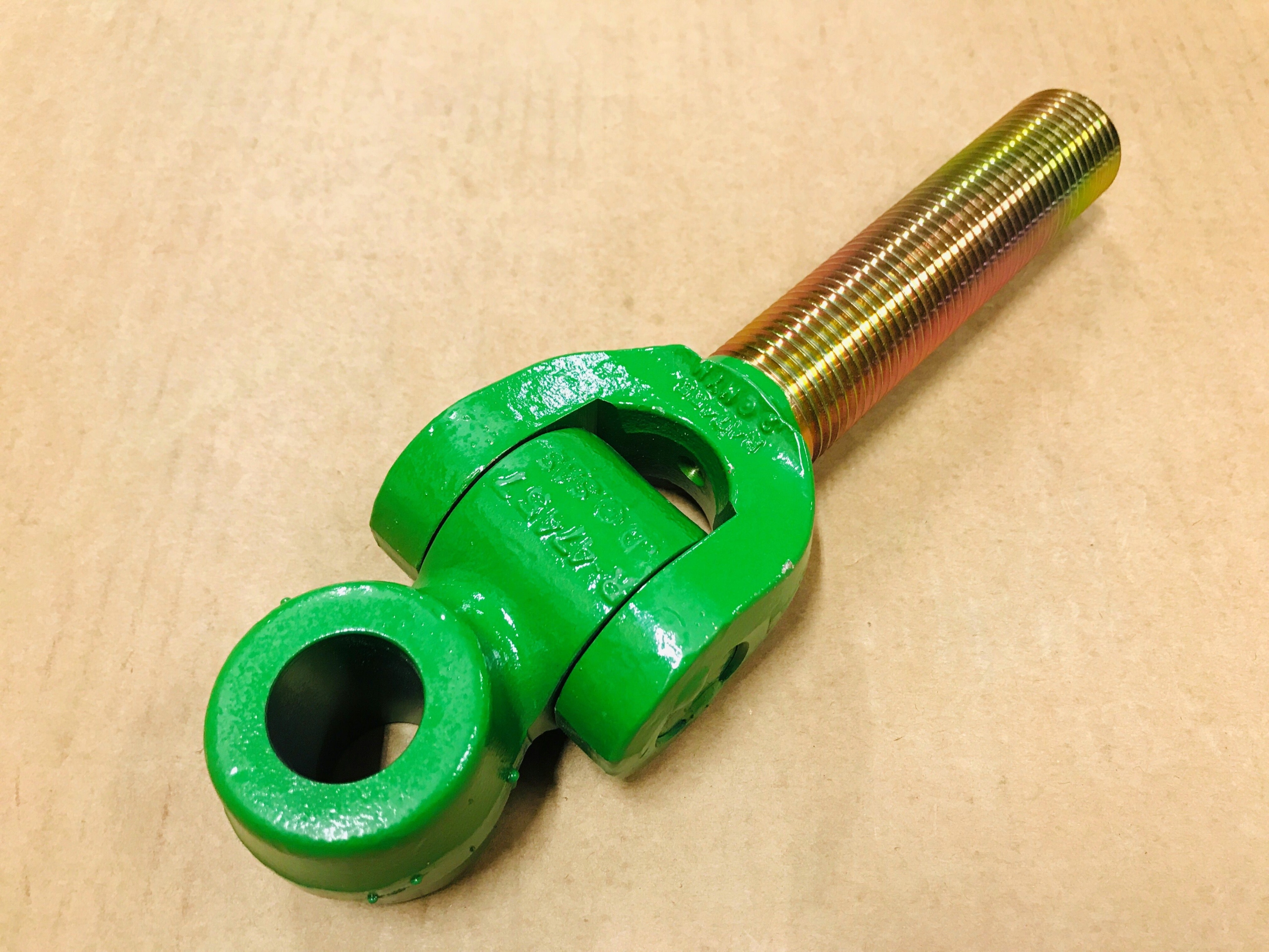 KOŃCÓWKA ŁĄCZNIKA CENTRALNEGO JOHN DEERE AR50643
