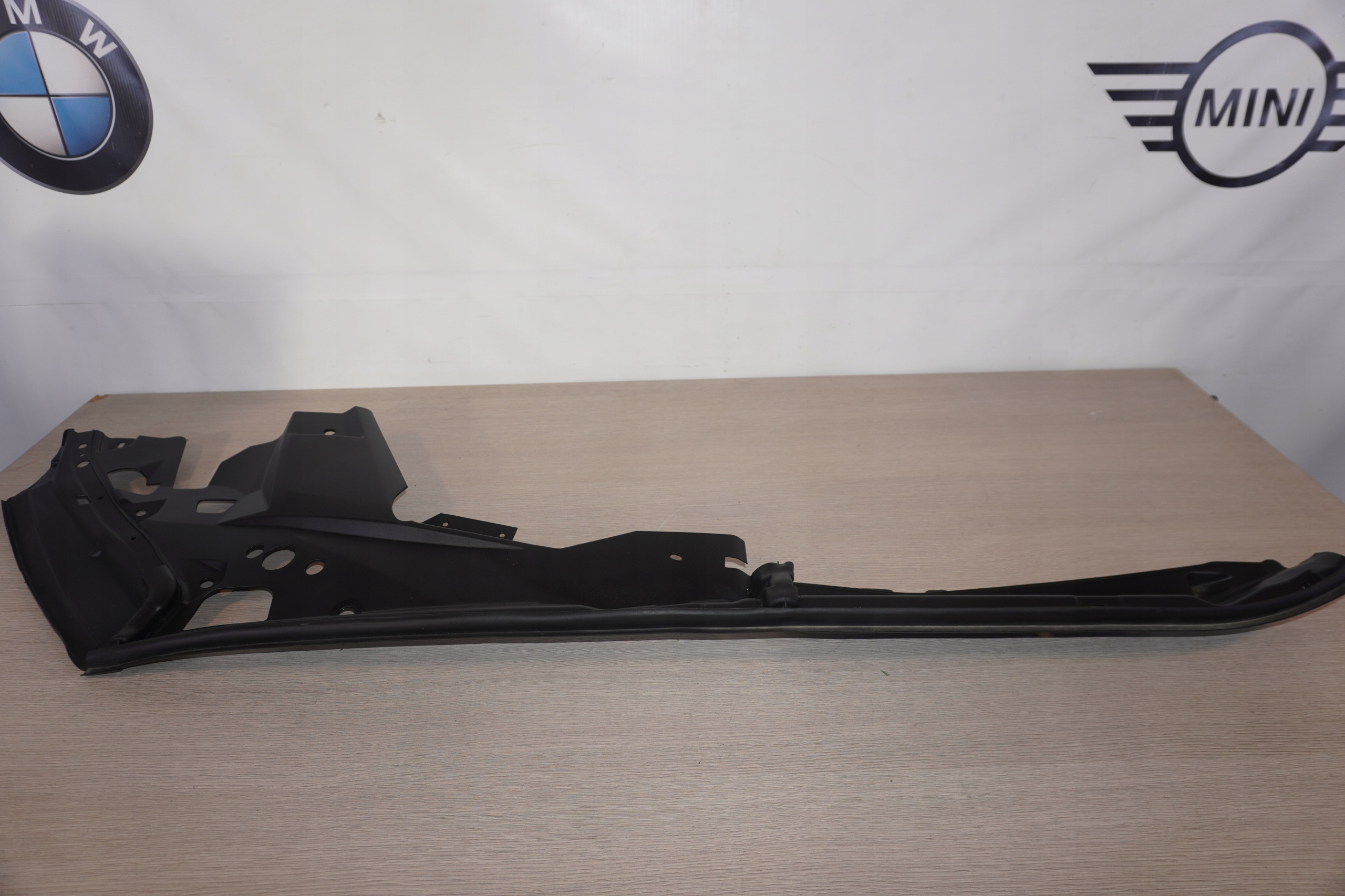 OSŁONA BŁOTNIKA BMW X5 G05 7418197