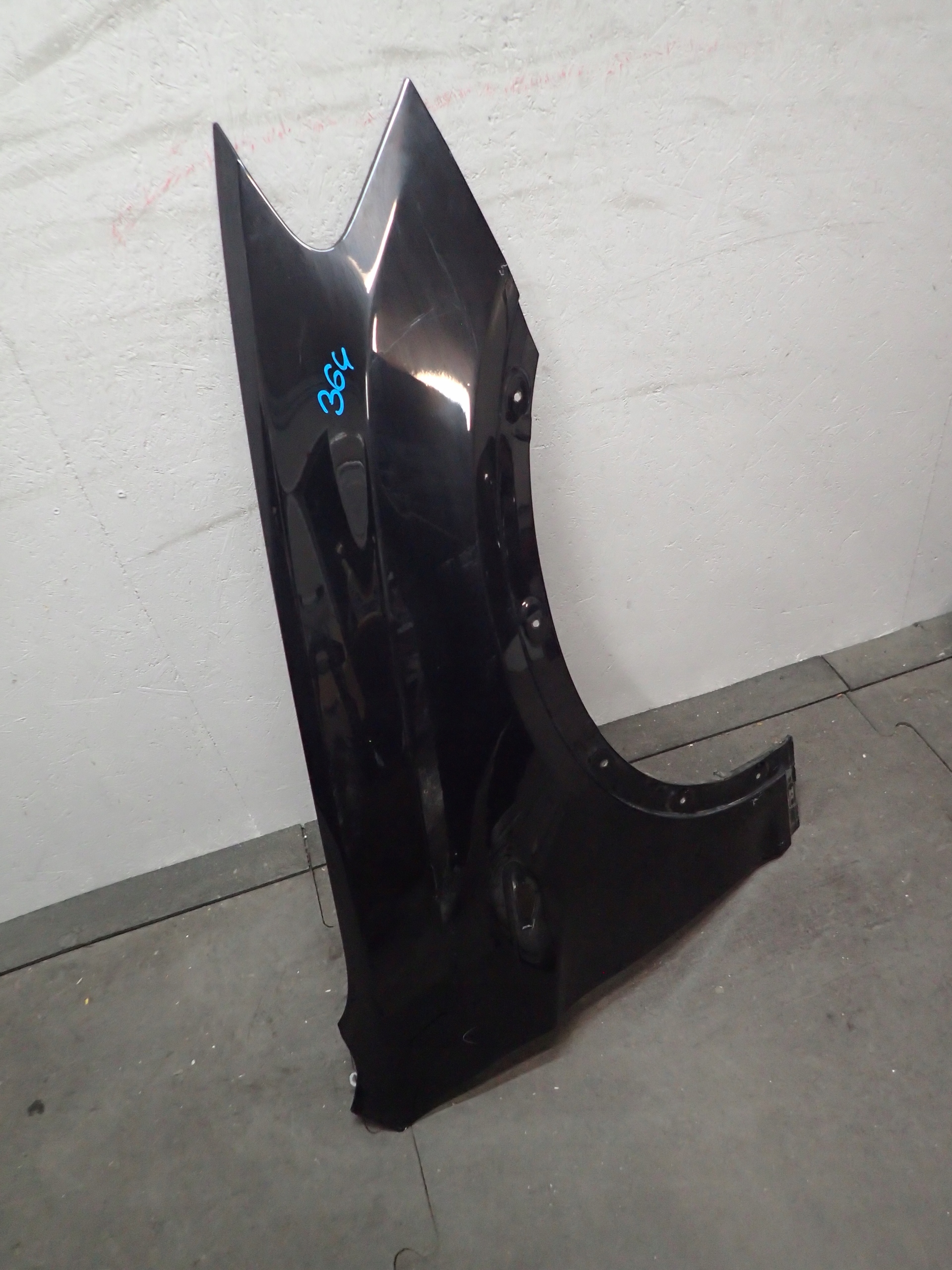 FENDER FRONT RIGHT BMW X3 F25