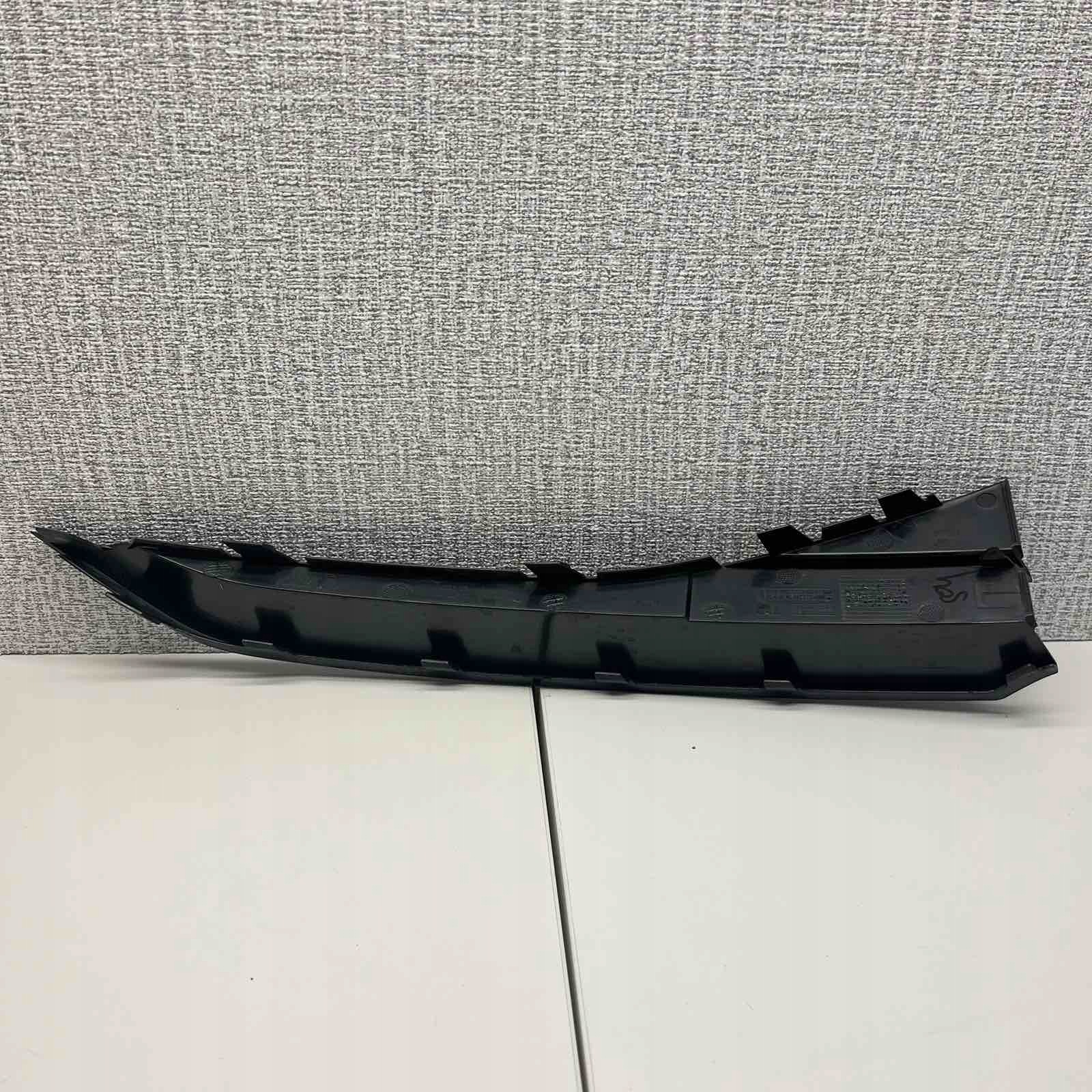 AUDI Q3 II 2 83A unterer spoiler der Stoßstange vorne links 83A807925