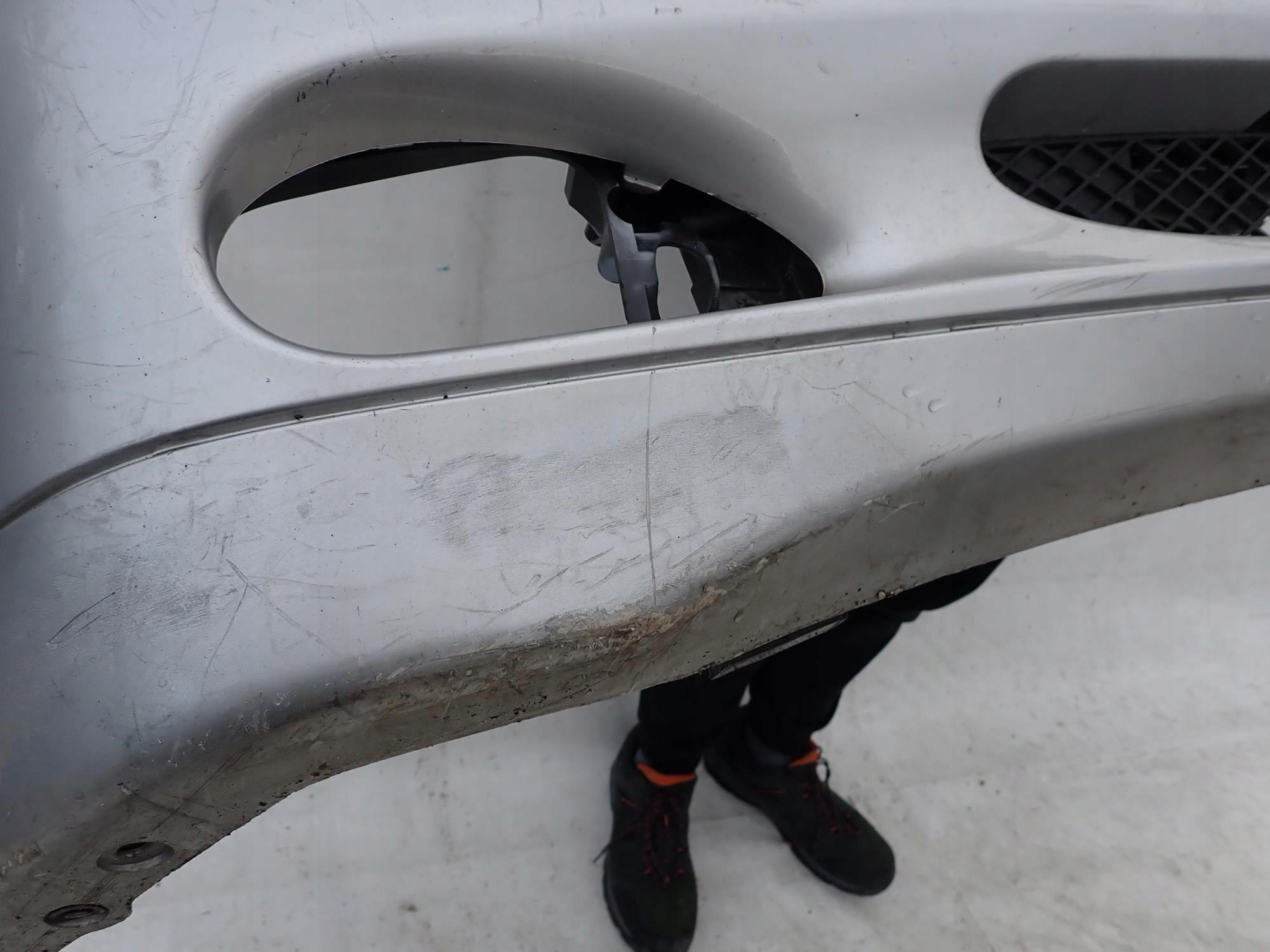 MERCEDES C-KLASA W203 00-04 bumper front front PDC