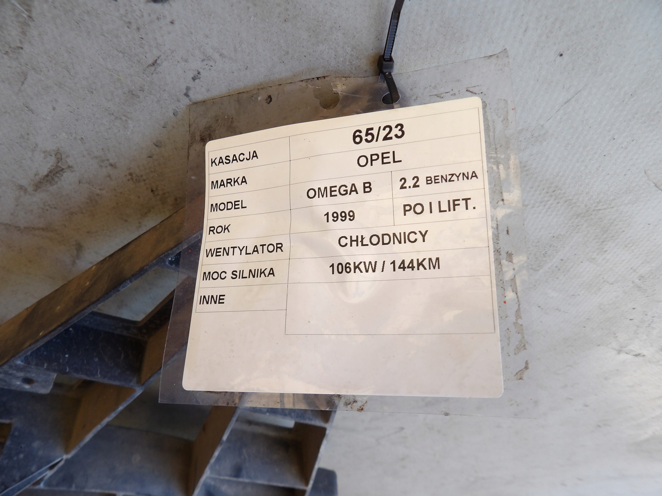 ventilátor chladiče Opel Omega B 2,2B 0130303204