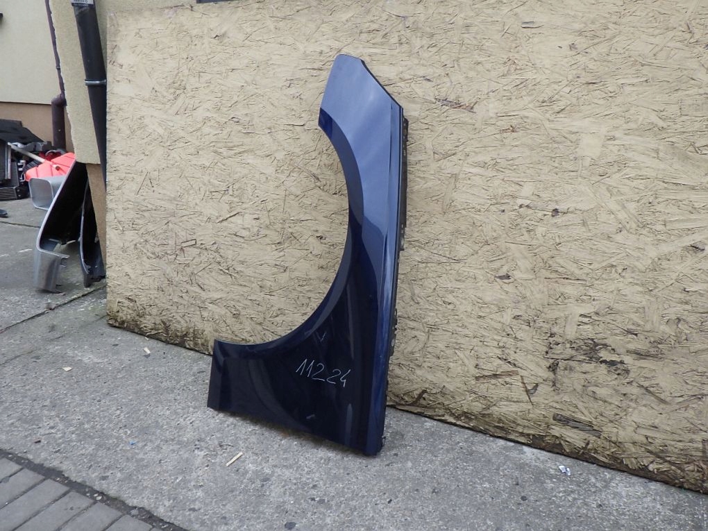 AUDI A4 B9 8W0 LIFT 19- błotnik lewy przedni Producent części Audi OE