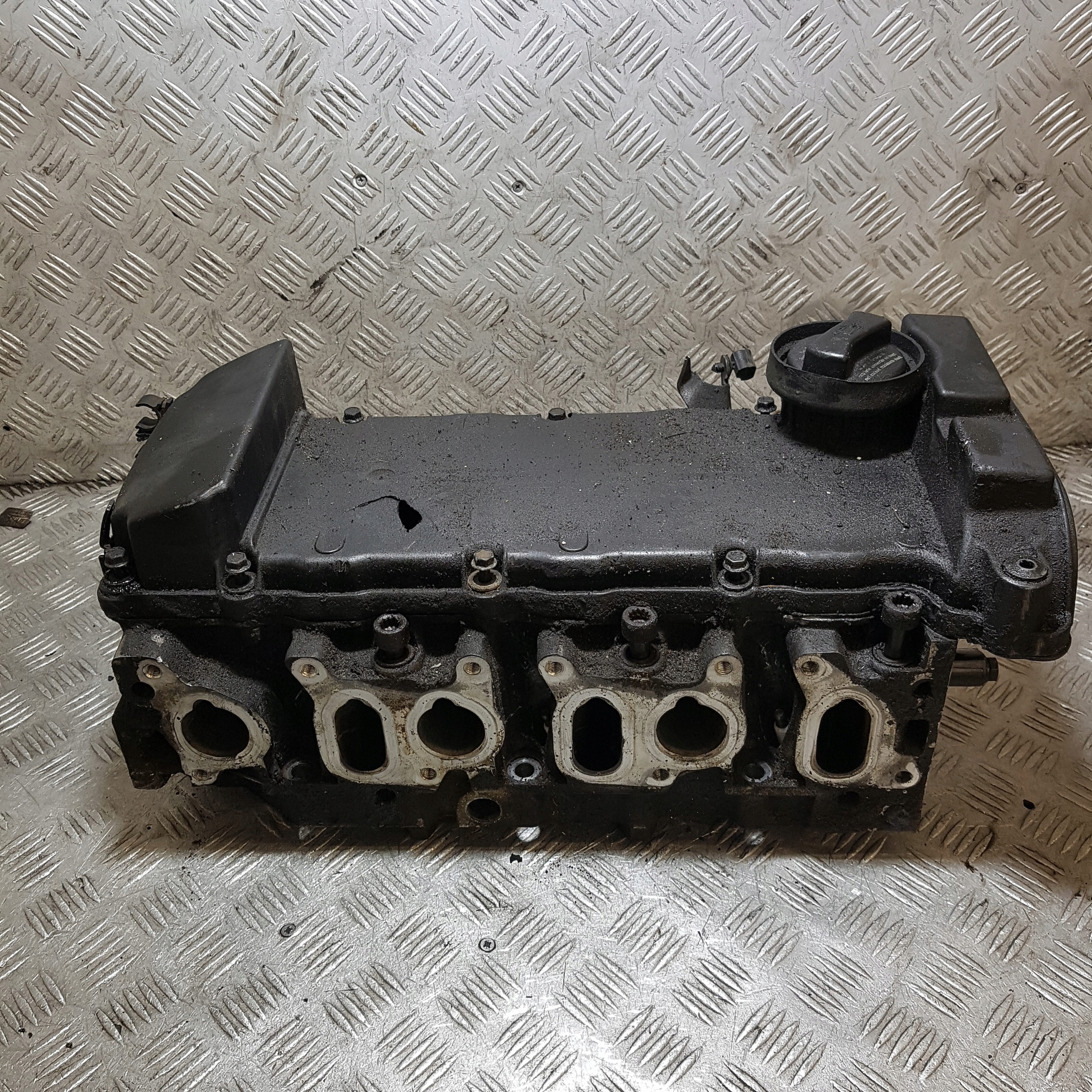 head. complete FORD GALAXY MK1 021103373E 2.8 VR6