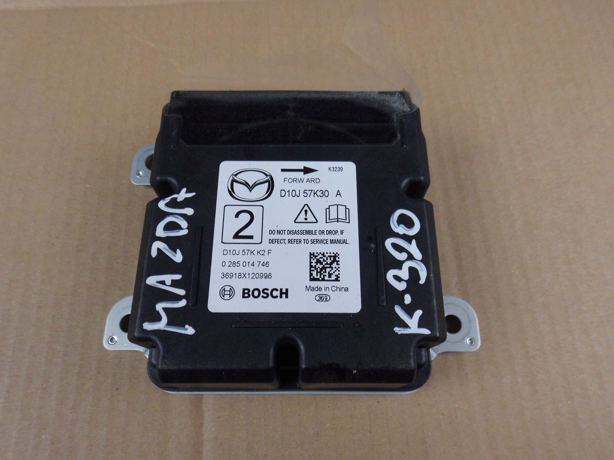 D10J57KK2F 0285014746 - Mazda CX3 датчик подушки d10j57k30a