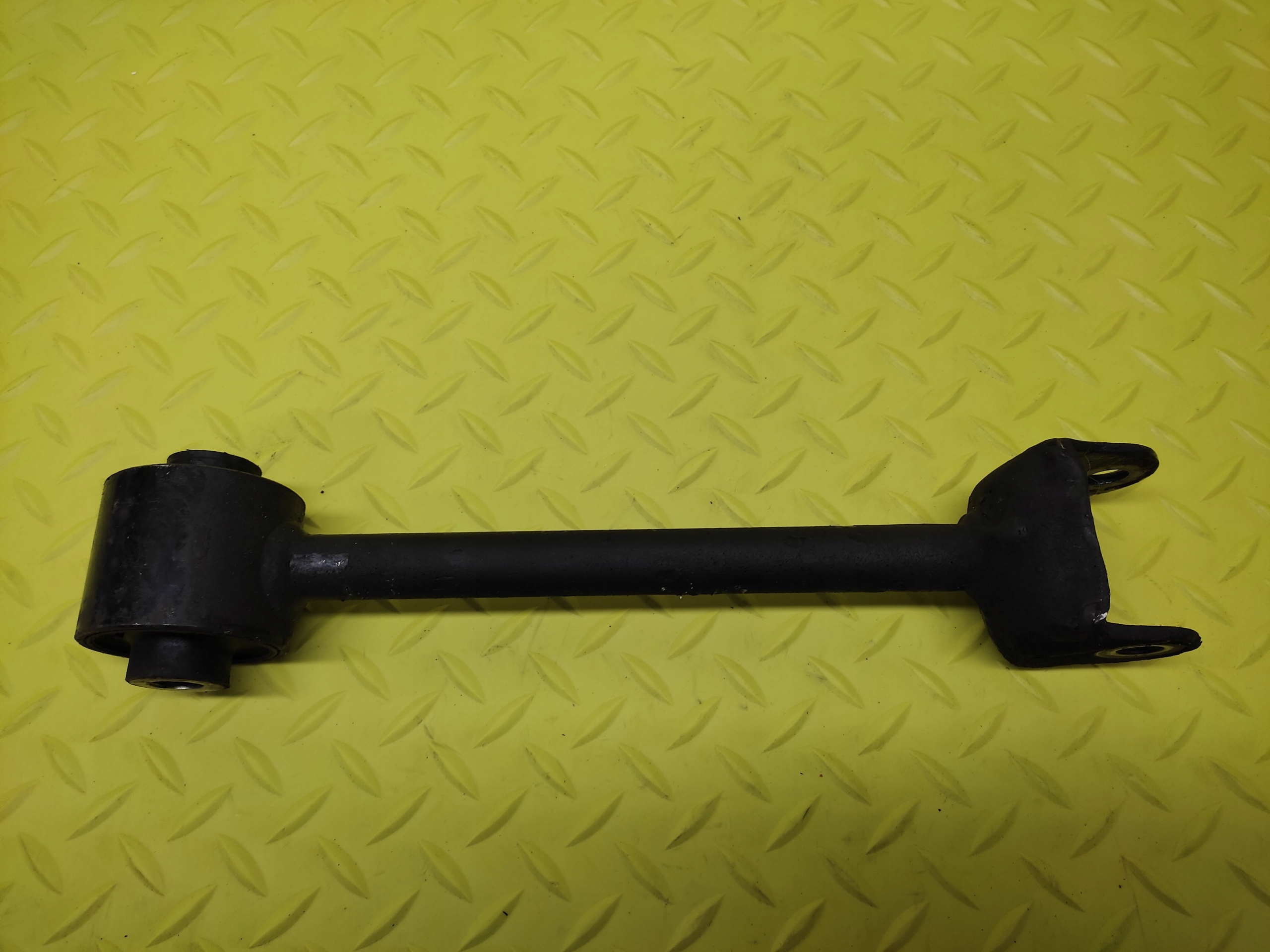 BRILLIANCE BS6 1.6 Querlenker links vorne