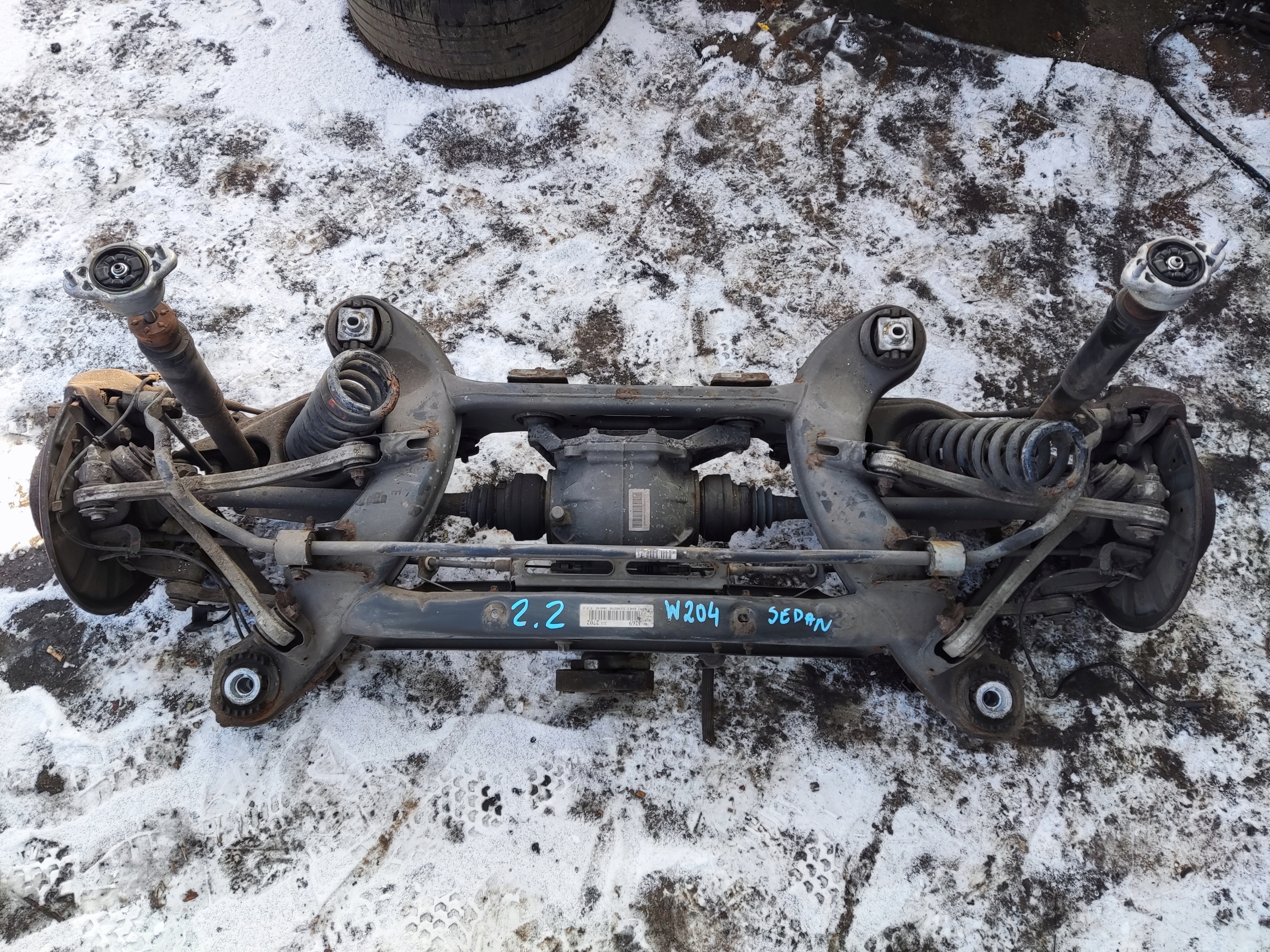 MERCEDES E W212 2.2 ZAWIESZENIE TYŁ DYFER SEDAN