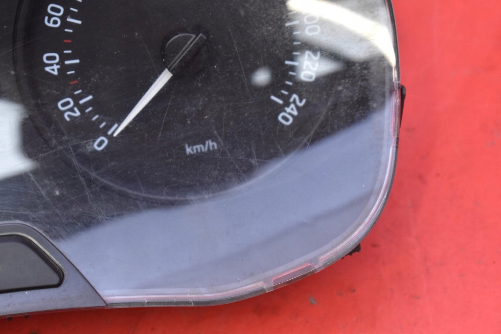 dials dials EU 5JA920800B SKODA RAPID 1.2 12V 75 KM 12-17