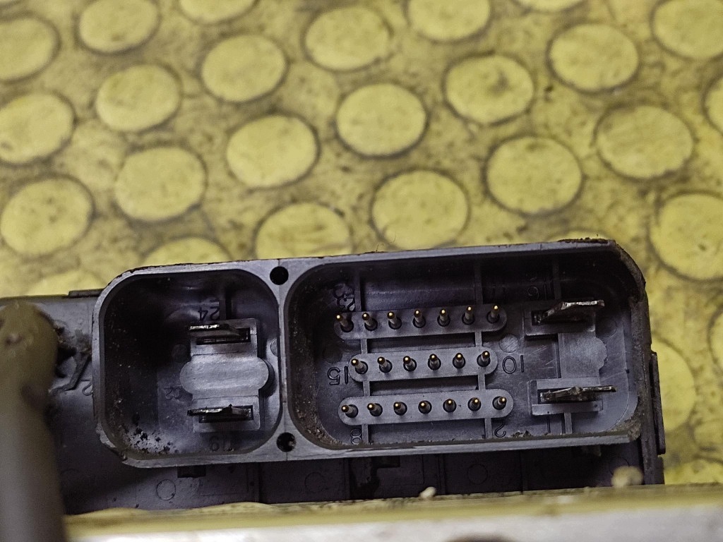 CHRYSLER VOYAGER pumpa ABS P04721428AF
