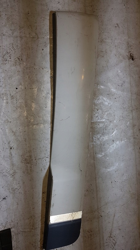 СПОЙЛЕР ОБТЕКАТЕЛЬ ЗАКАБИН DAF 75 85 CF