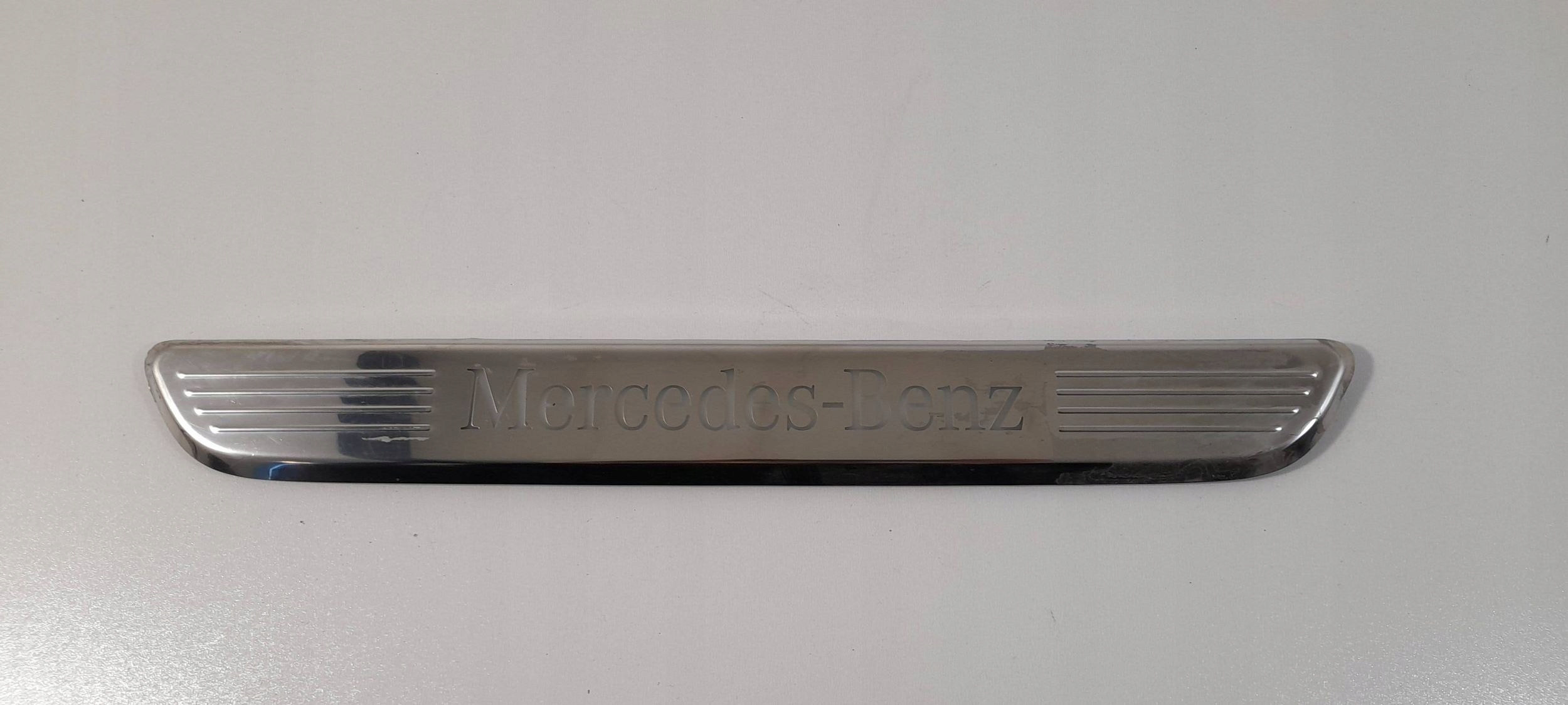 Mercedes-Benz GLC X253 C253 cap threshold right A2056802335 (T419)