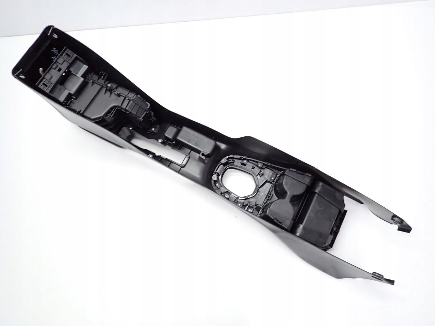 тунель подлокотник европа оригинал Honda JAZZ IV 15R