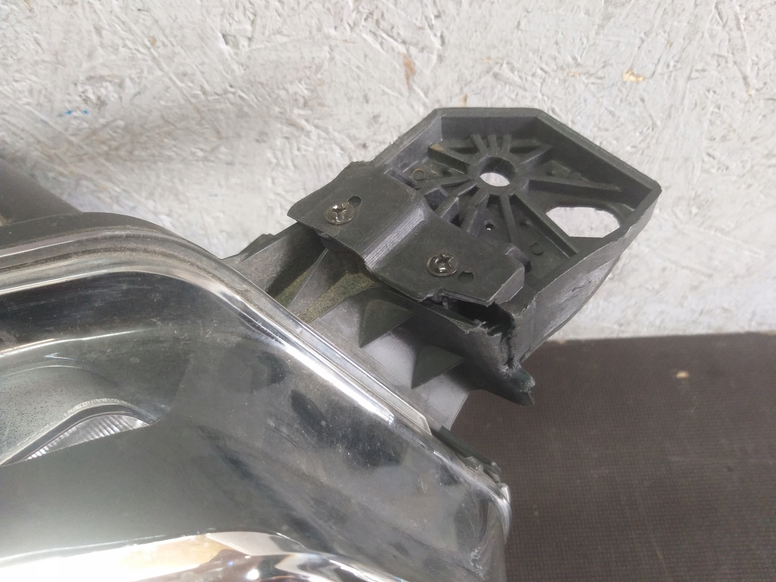 LIGHT FRONT RIGHT CITROEN BERLINGO IV 4