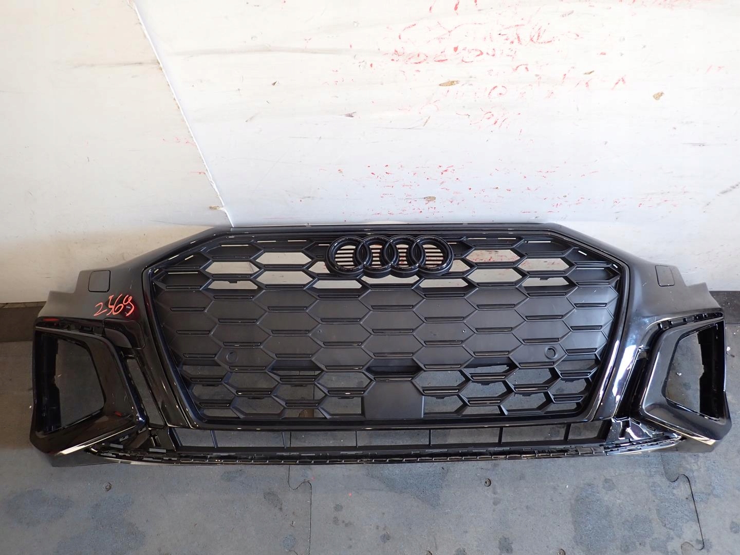 nárazník předek přední AUDI A3 2020- S-LINE 8Y0807437F