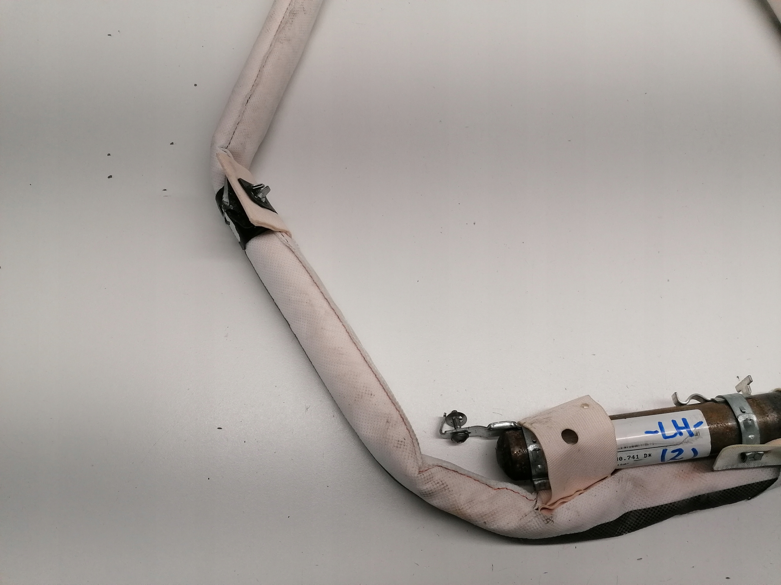 vw 2GM пиропатрон левый подушки безопасности оригинал 2018-