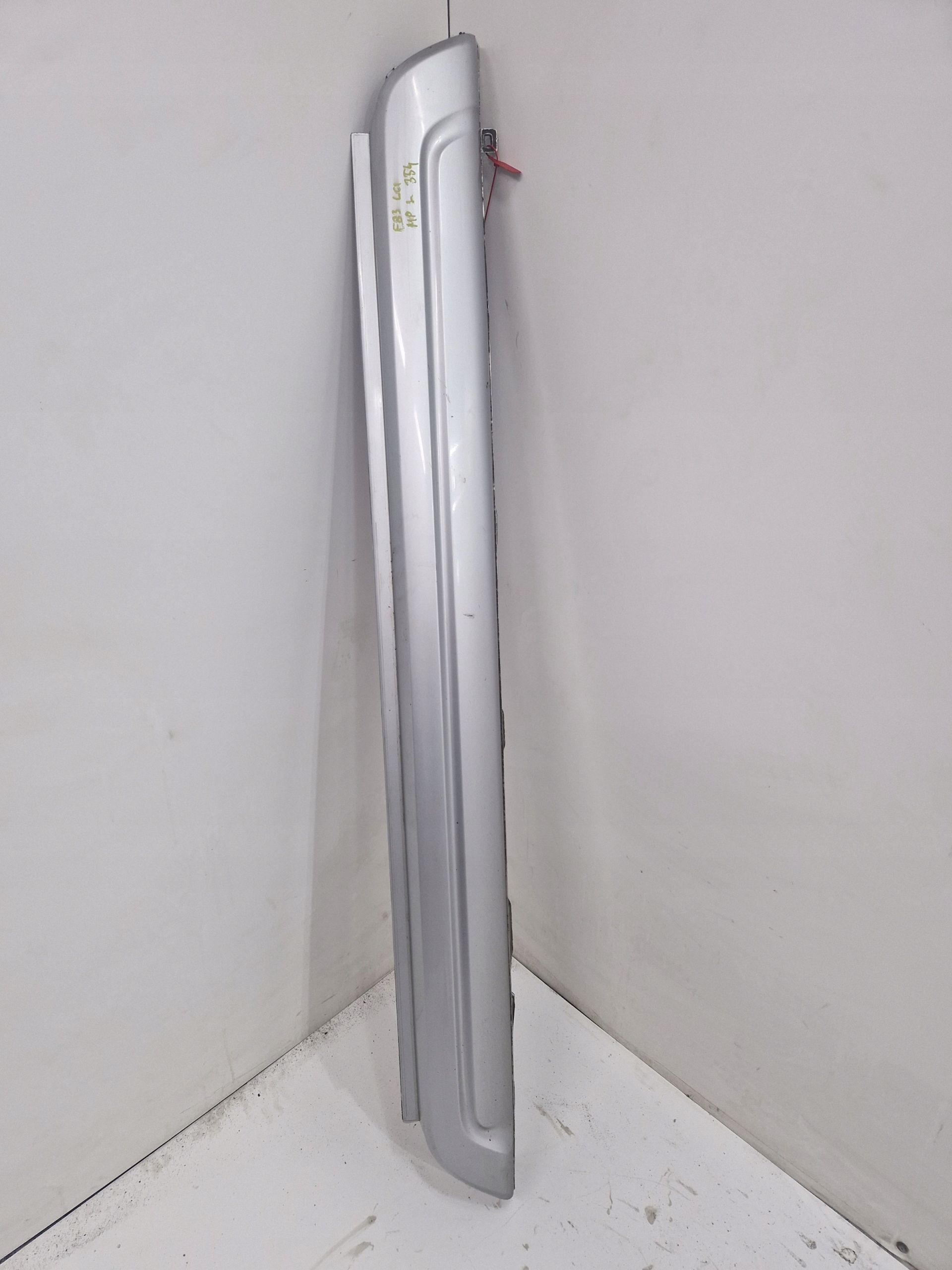 moulding left BMW X3 E83 M PAKIET TITANSILBER 354/7