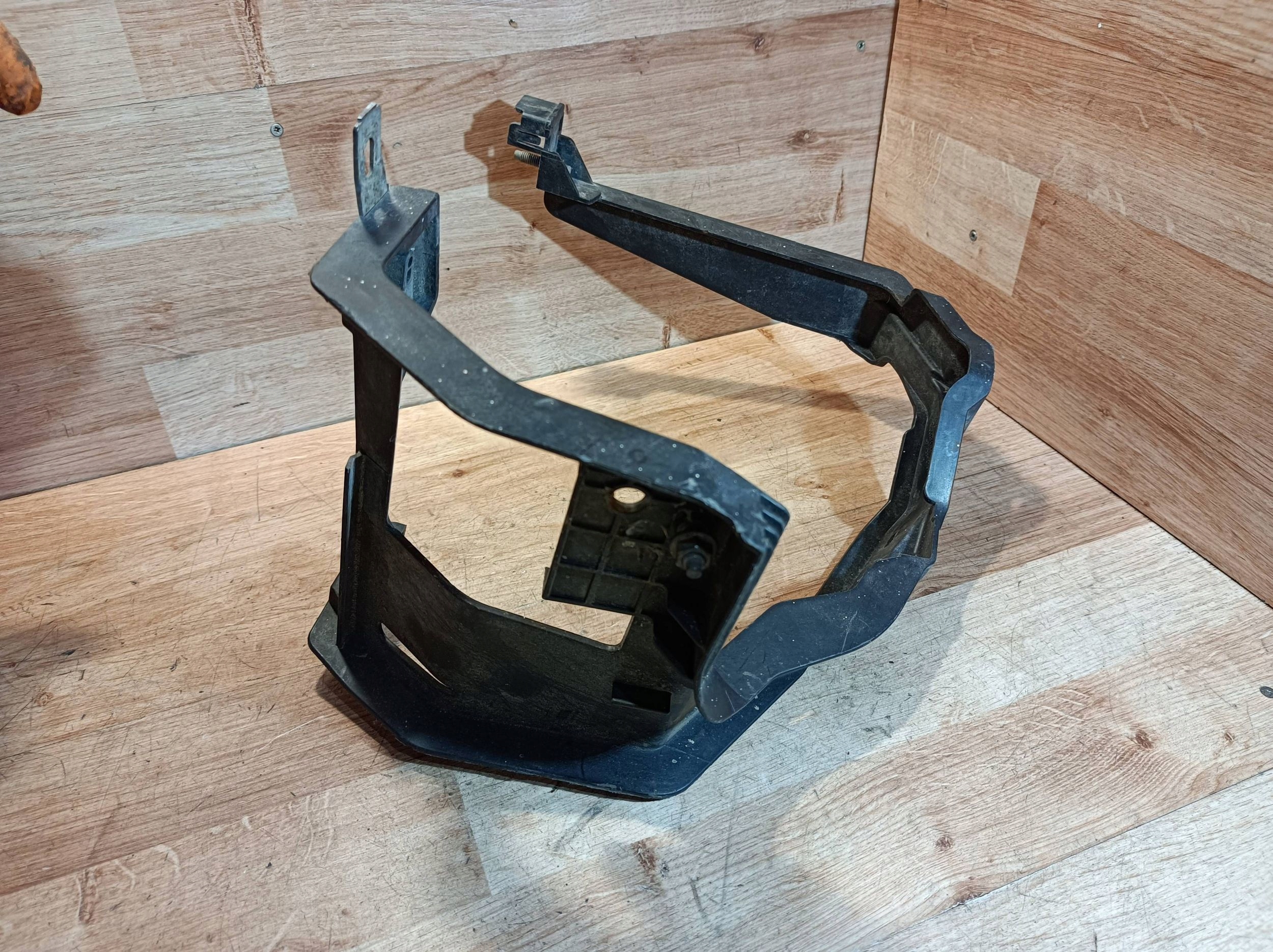 bracket holder of control Citroen C4 Cactus 9809530280