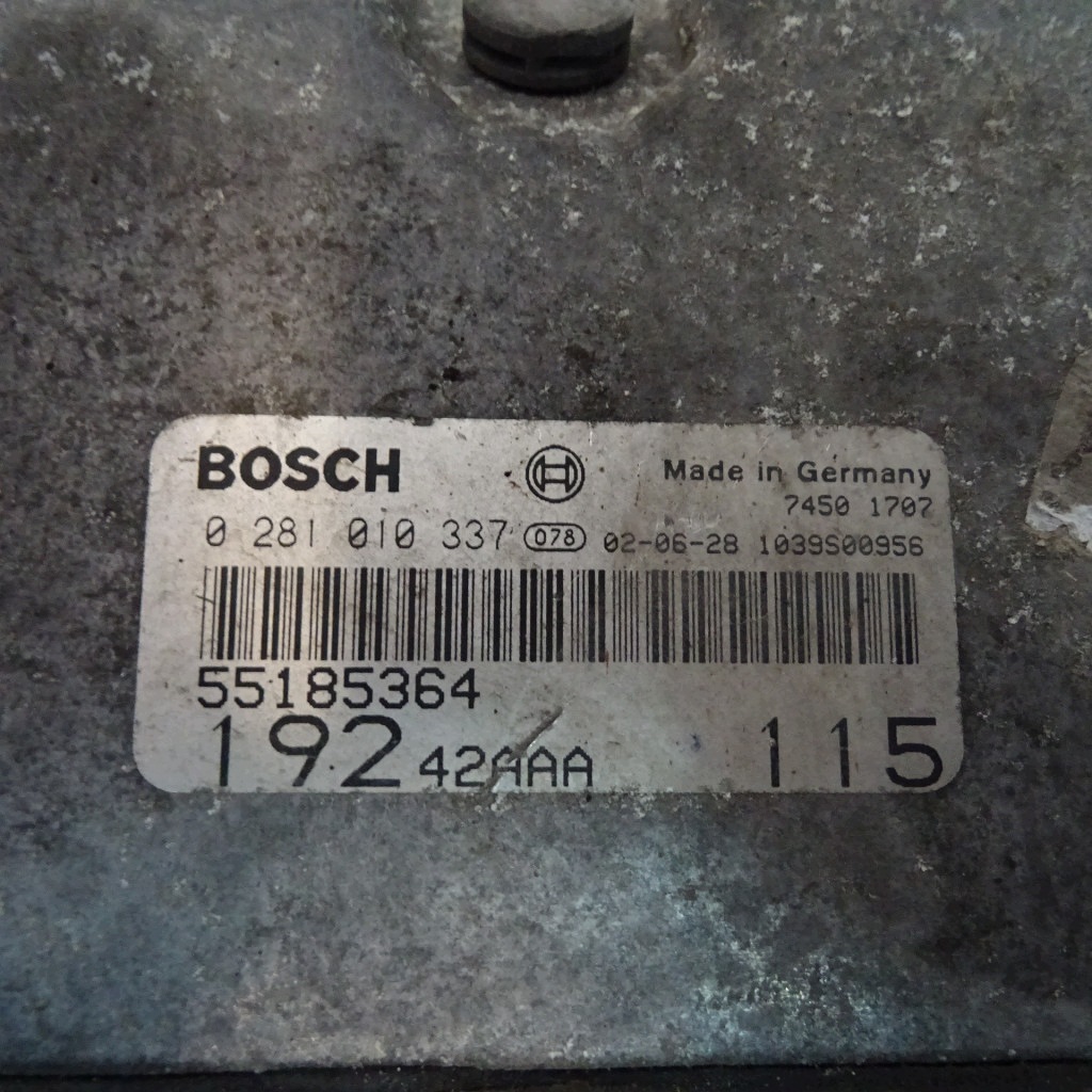 FIAT STILO 1.9JTD unité de commande électronique uce moteur 0281010337