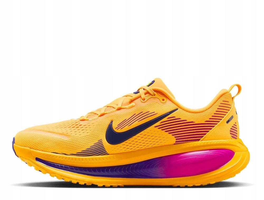 Buty Nike Vomero 18 r. 40 HM6803 802