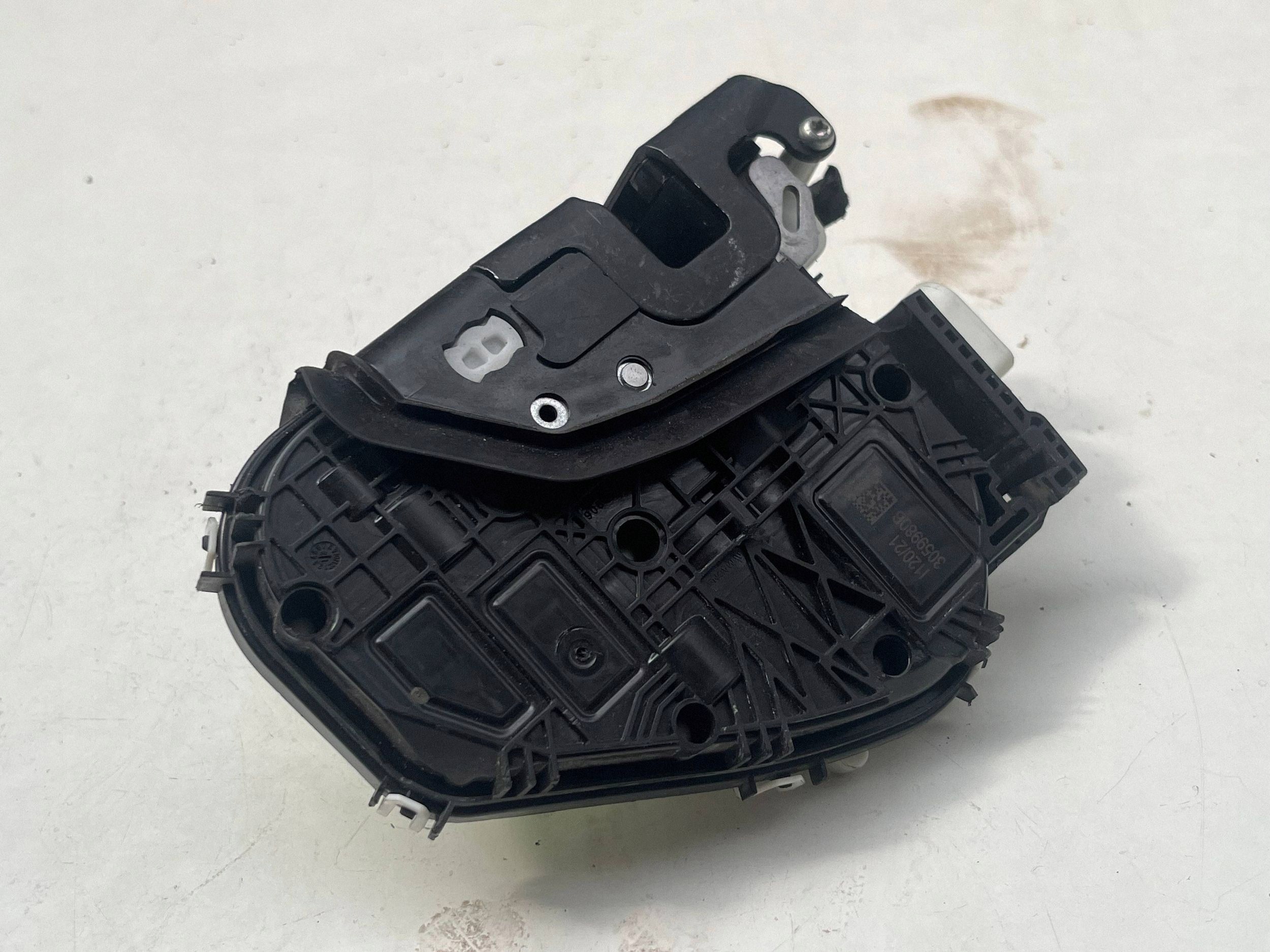 AUDI A6 C7 lock door right rear part 4G0839016M @M