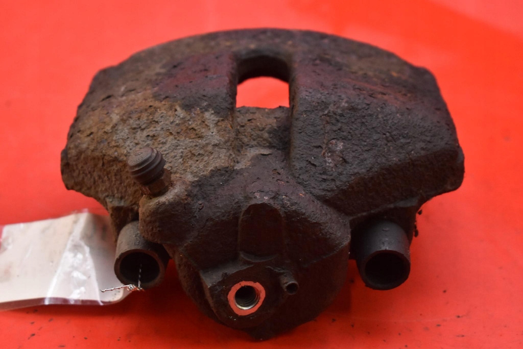 caliper brake left front VW PASSAT B7 2.0 TDI 140 KM 10-15
