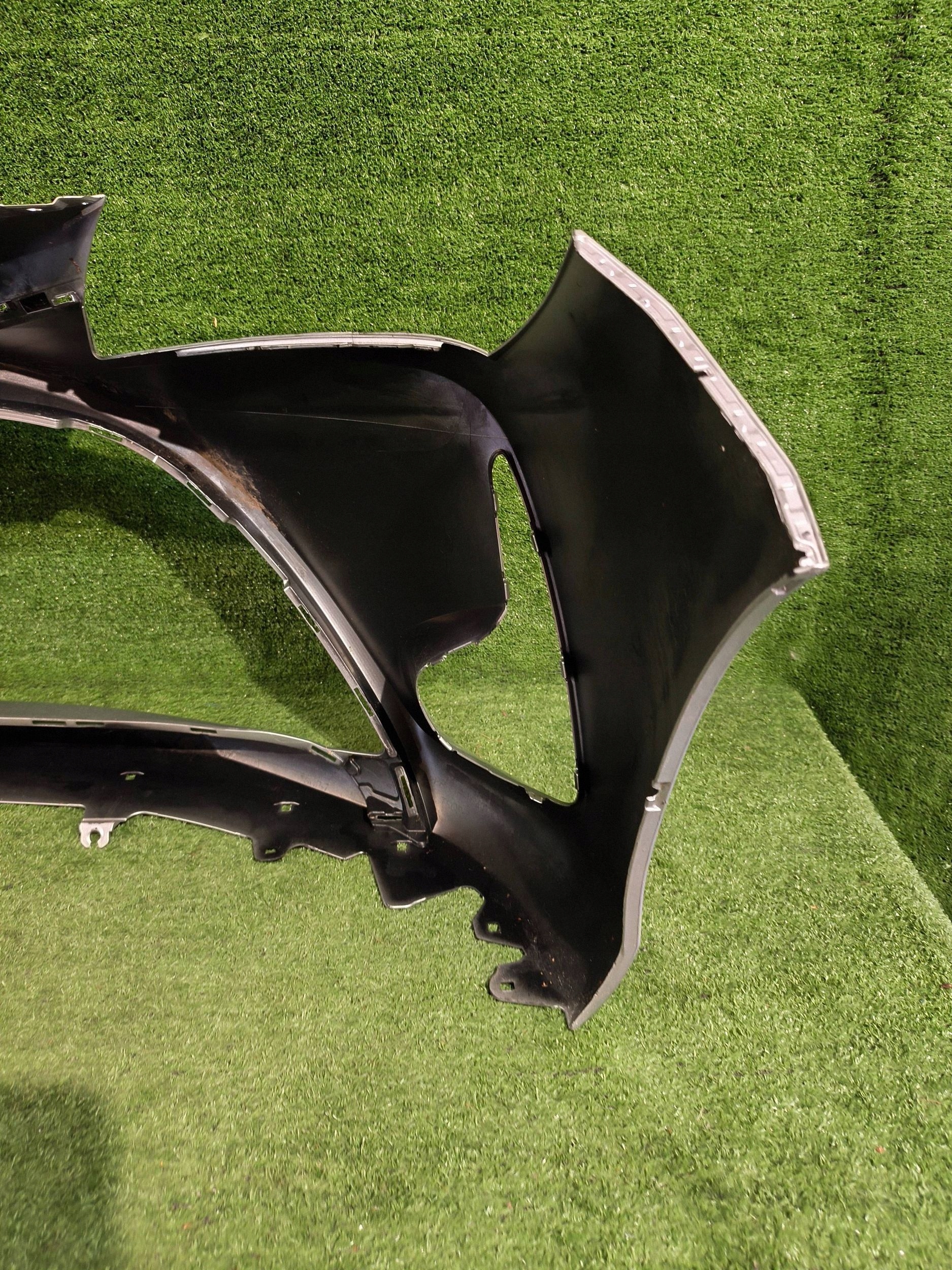 front bumper front TOYOTA YARIS III LIFT 17- NR.Z9063