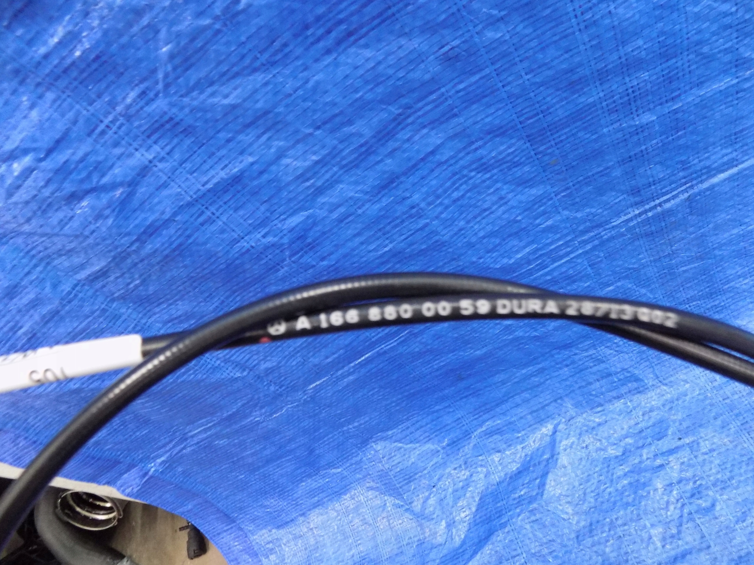 Câble Levier du capot MERCEDES ML W166 3,0CDI 350 13R