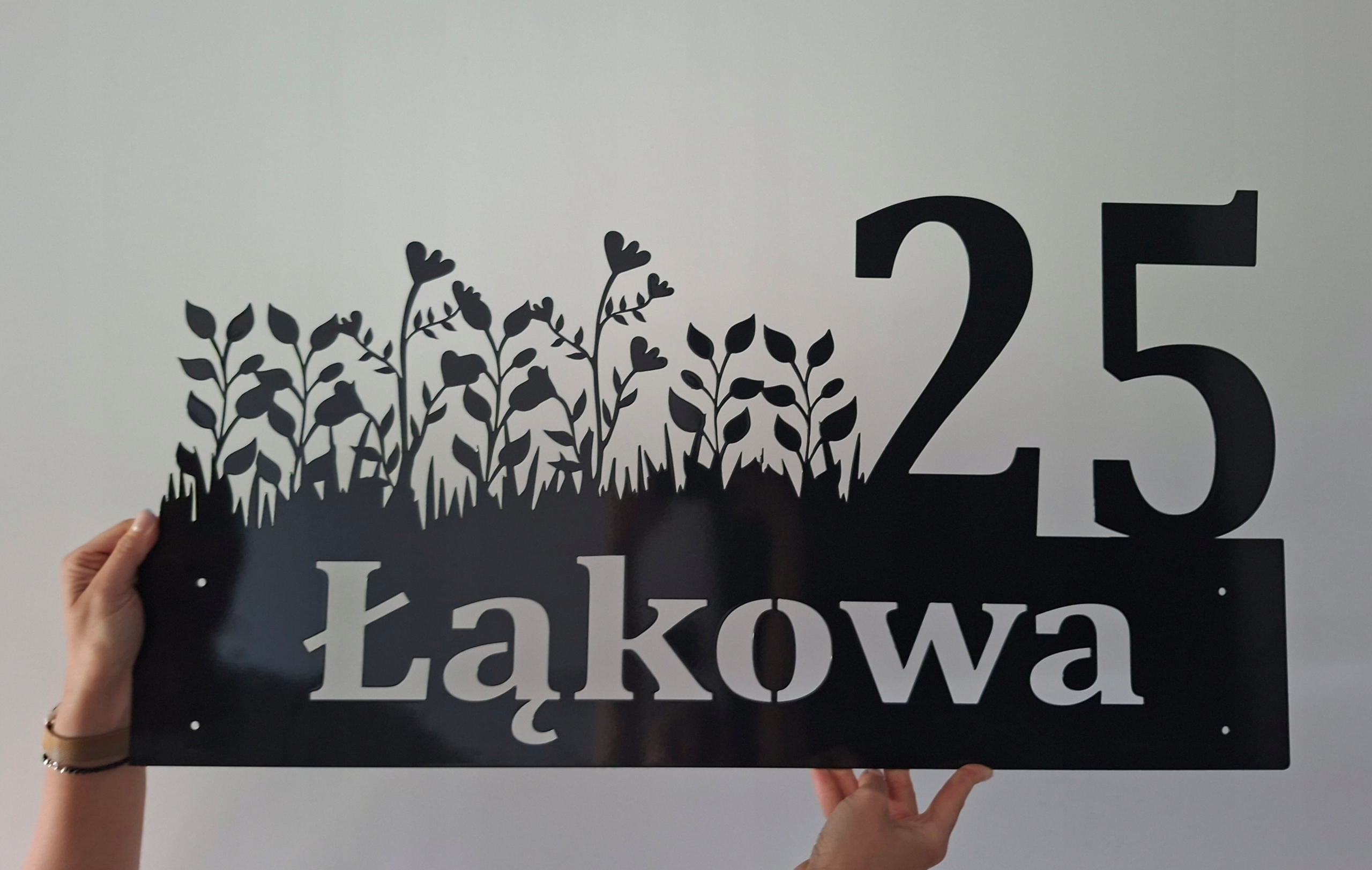 Adresová tabuľka Lúka záhrada Čitateľná Číslo domu ulica adresa Lúka 80 cm