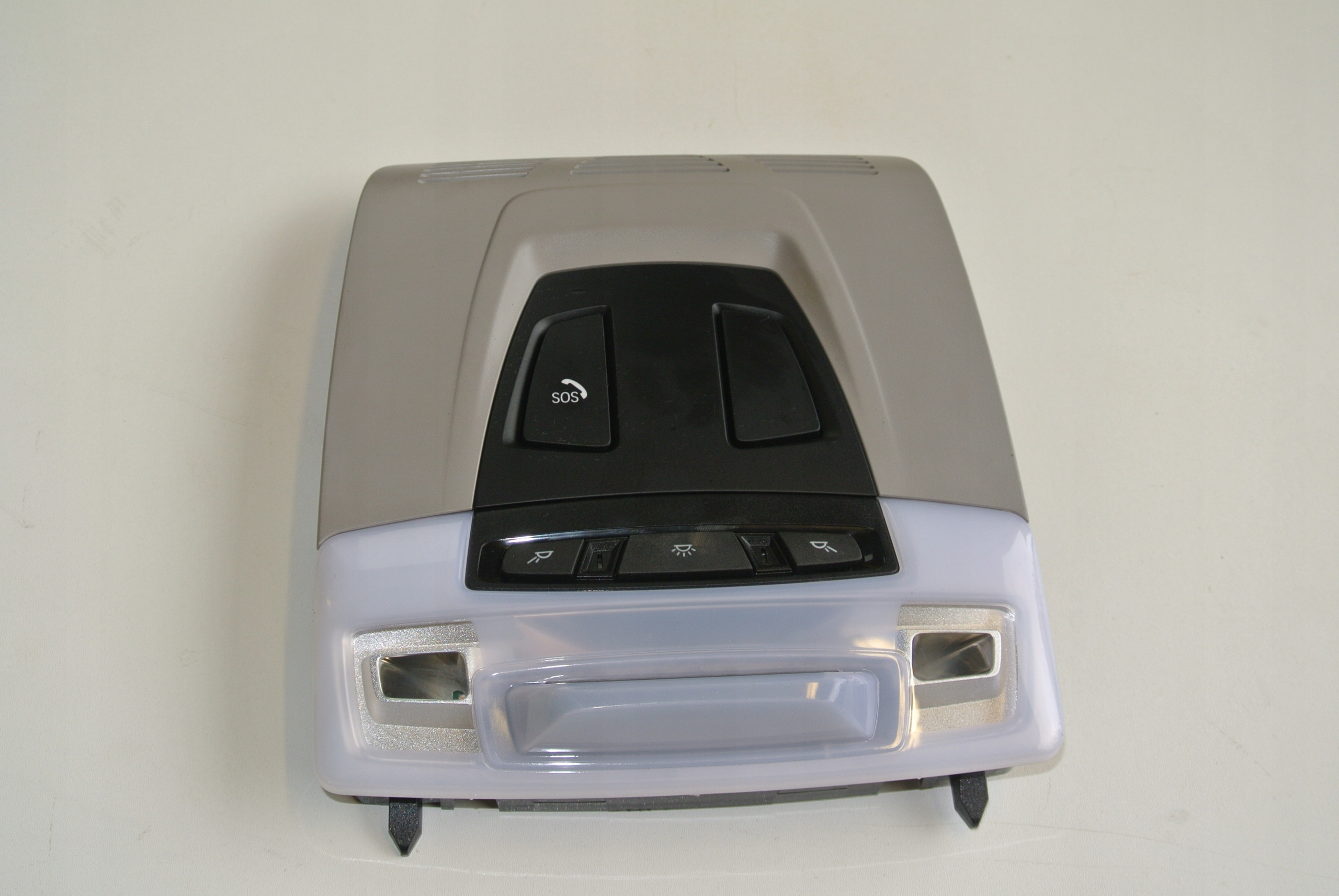 BMW F45 F46 F48 LAMPKA PODSUFITKI 9370831