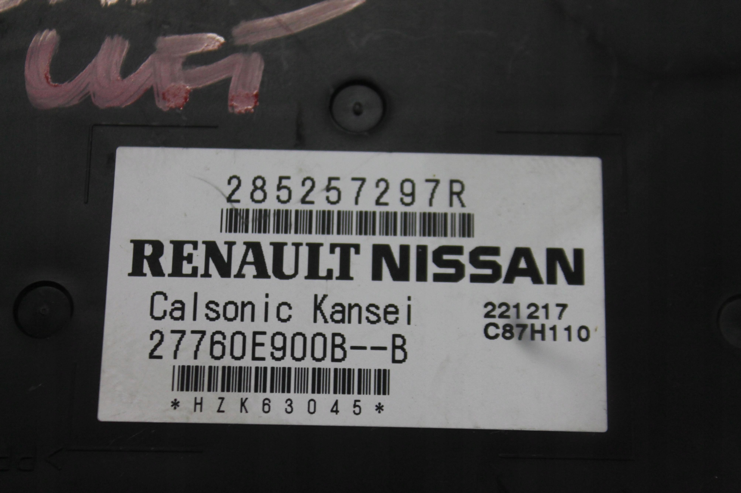 COMPUTER BEDIENTEIL KLIMAANLAGE 285257297R CAPTUR LIFT 17-19