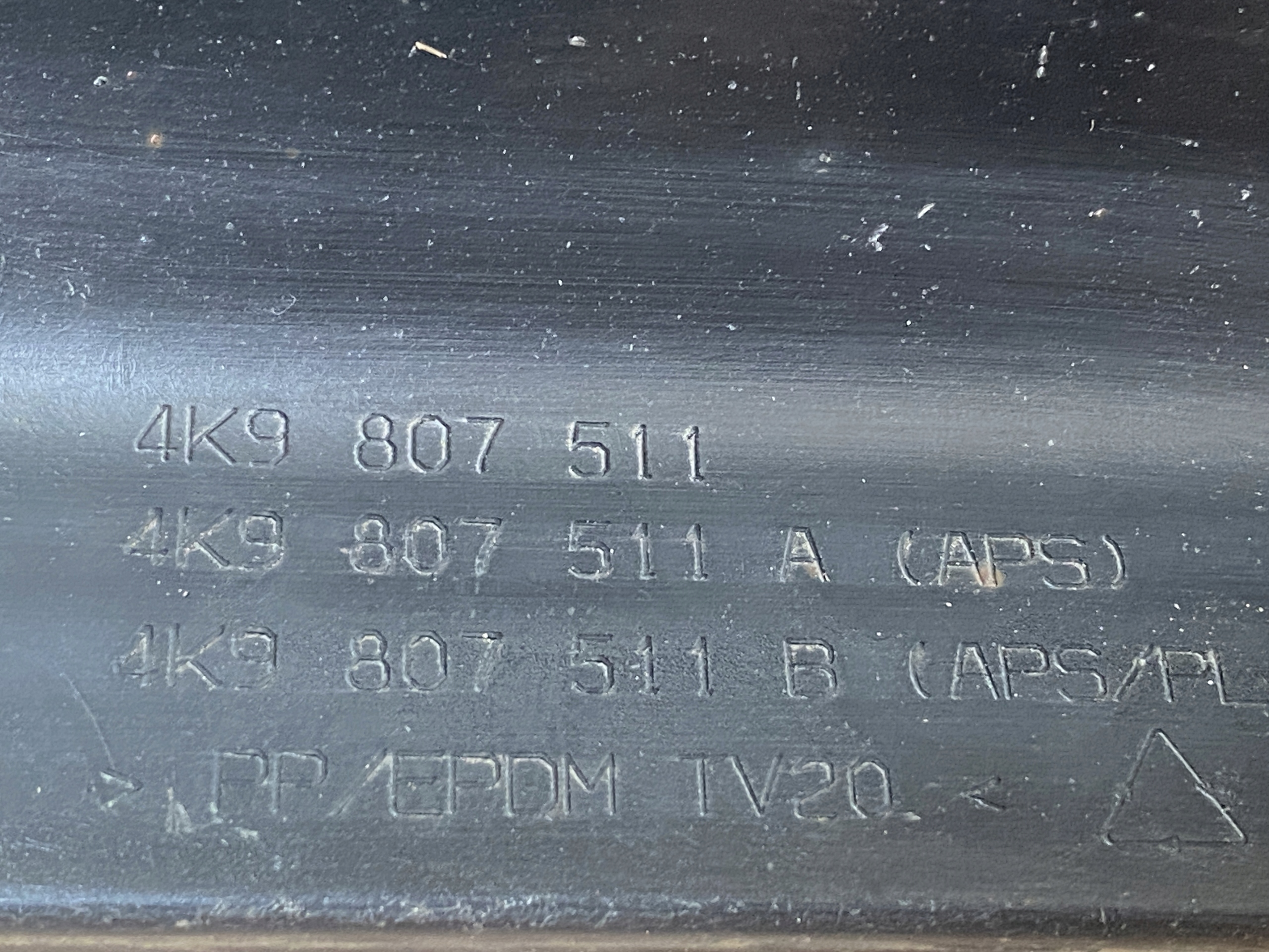 AUDI A6 4K C8 KOMBI bumper rear part