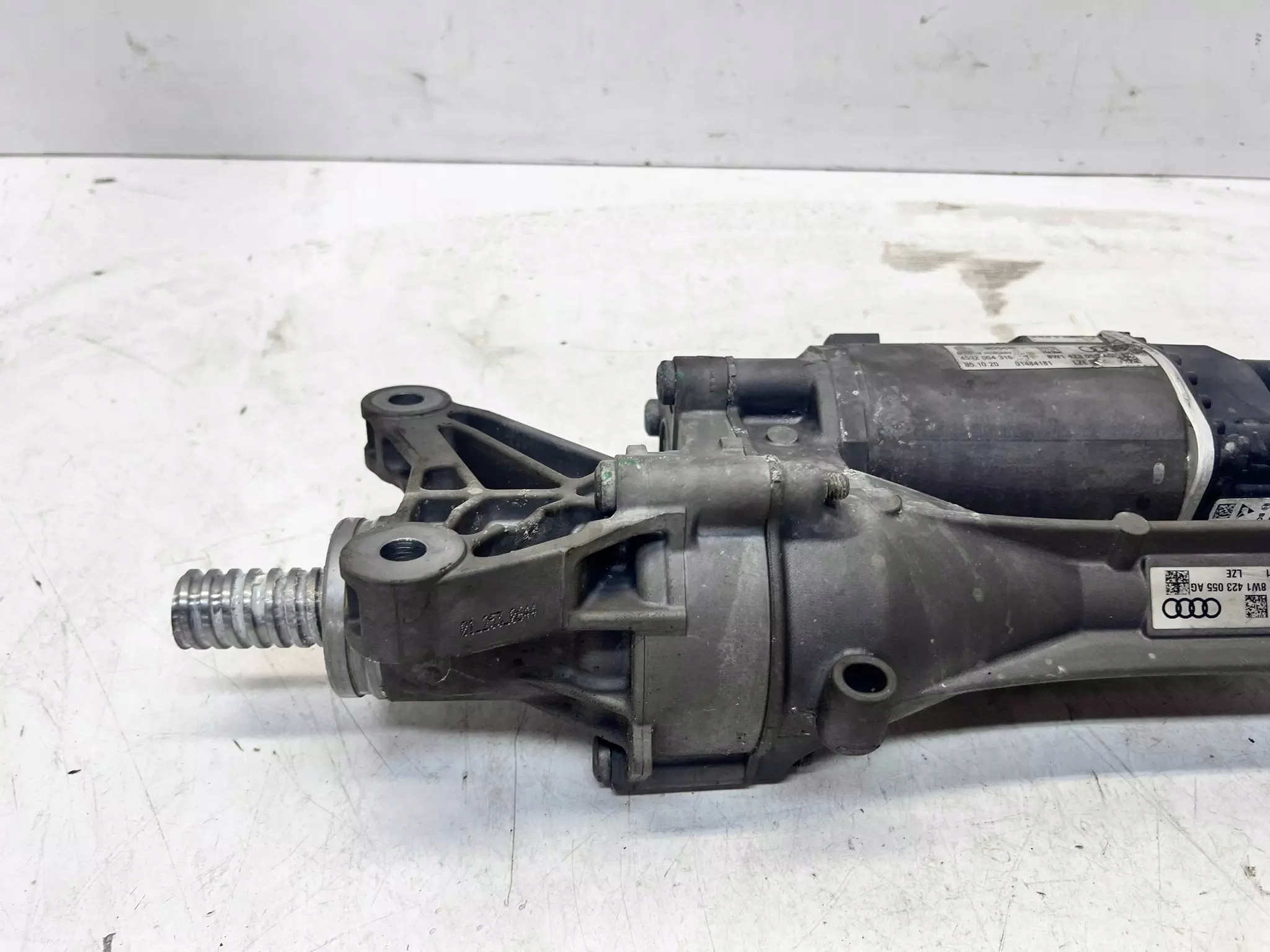 drag rod servo steering control AUDI A4 B9 8W1423055AG