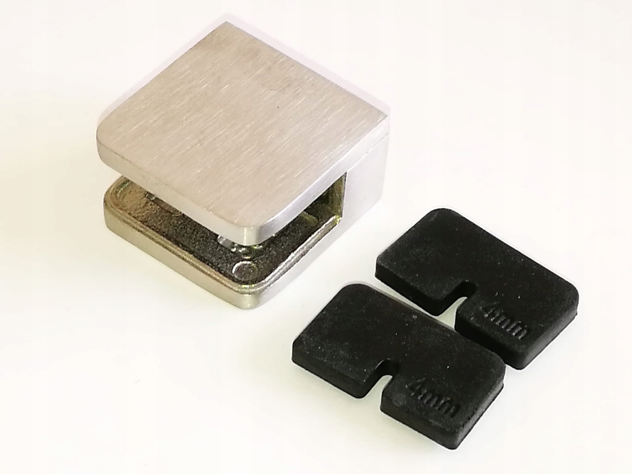 

Wspornik uchwyt półki szklanej mocowanie 4mm Inox