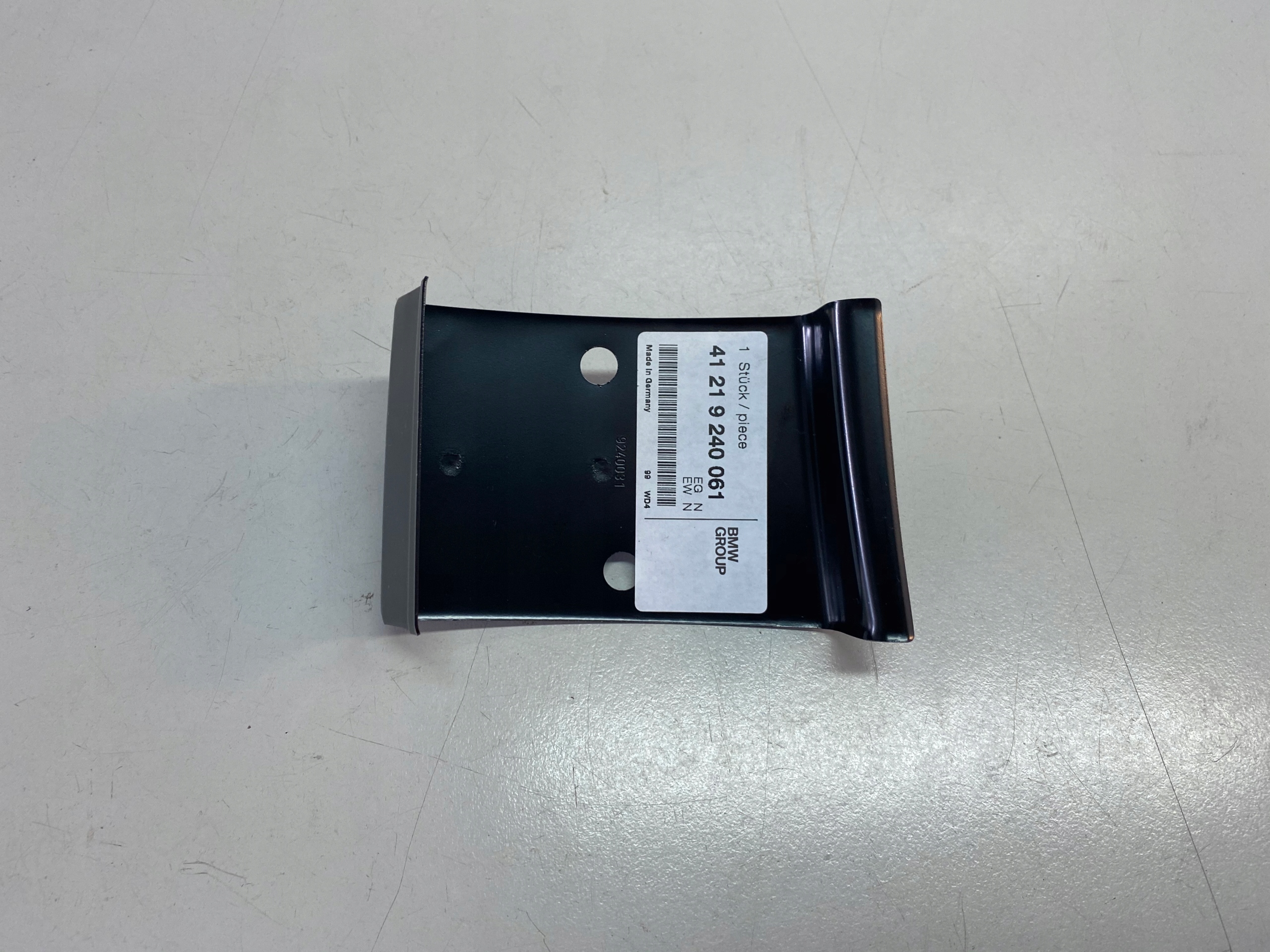 BMW 5 F11 WSPORNIK BLACHA WZMACNIAJĄCA SŁUPKA D 41219240061